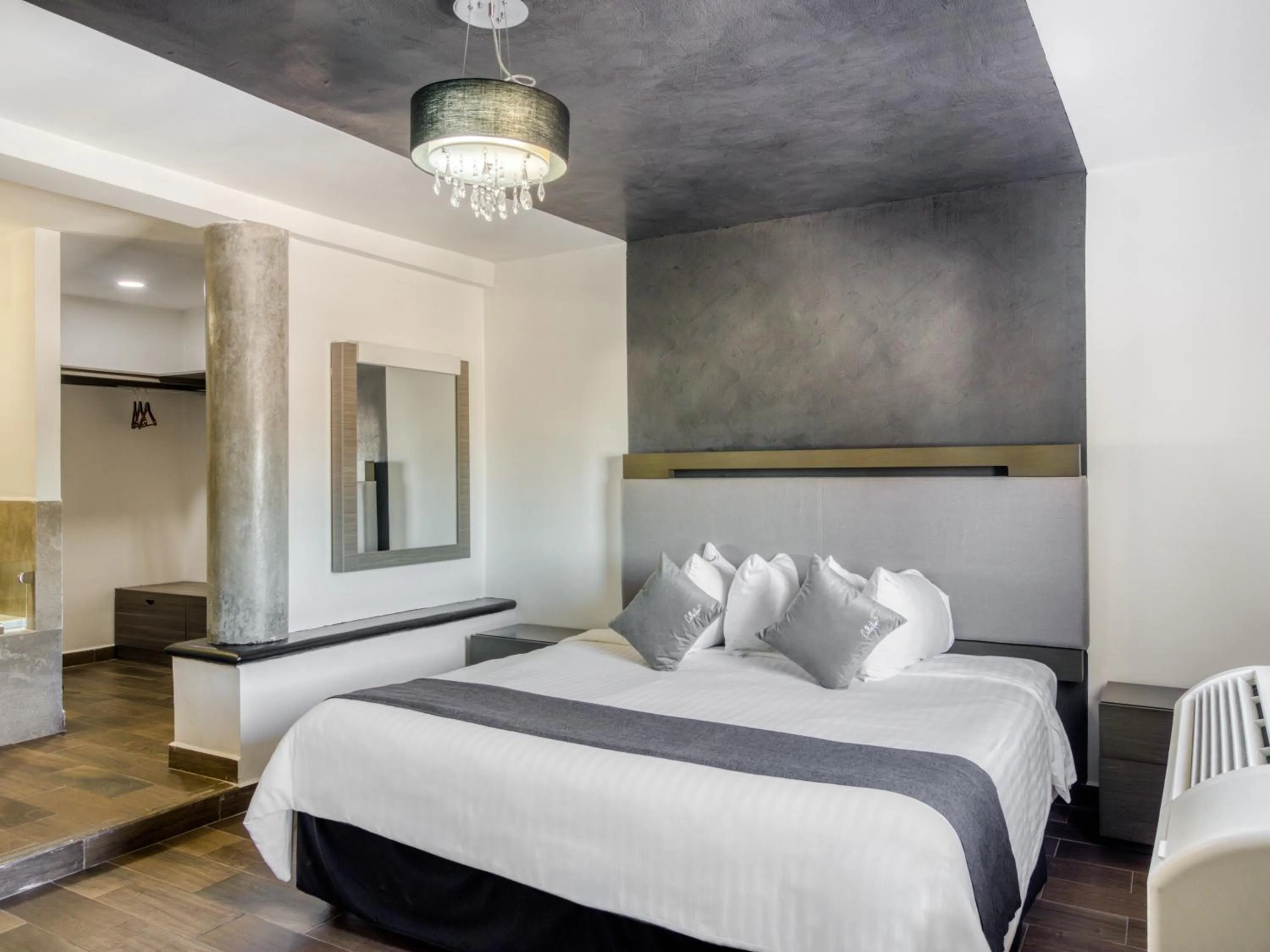 Bedroom, Bed in VN Hotel