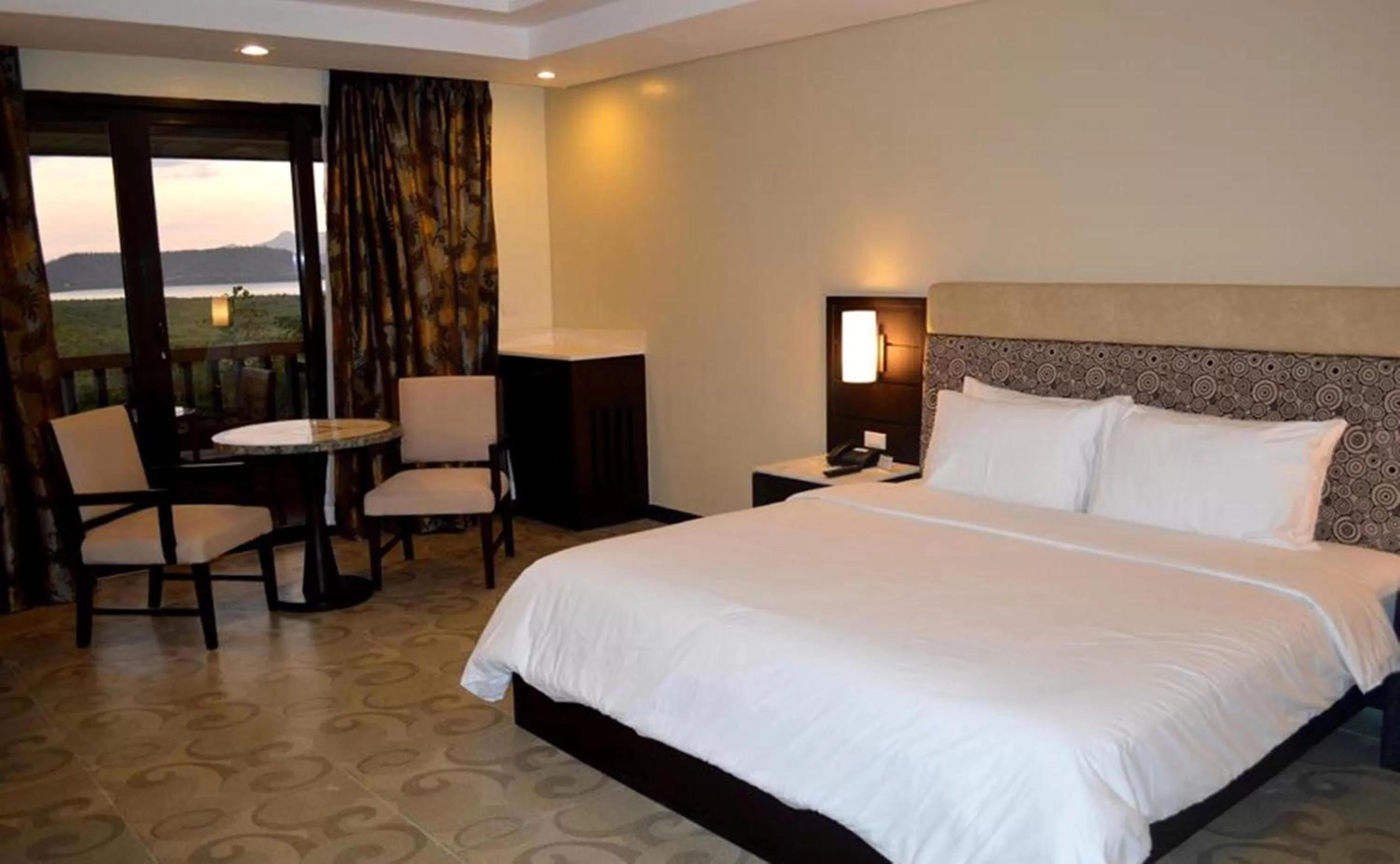 Bed in Coron Westown Resort