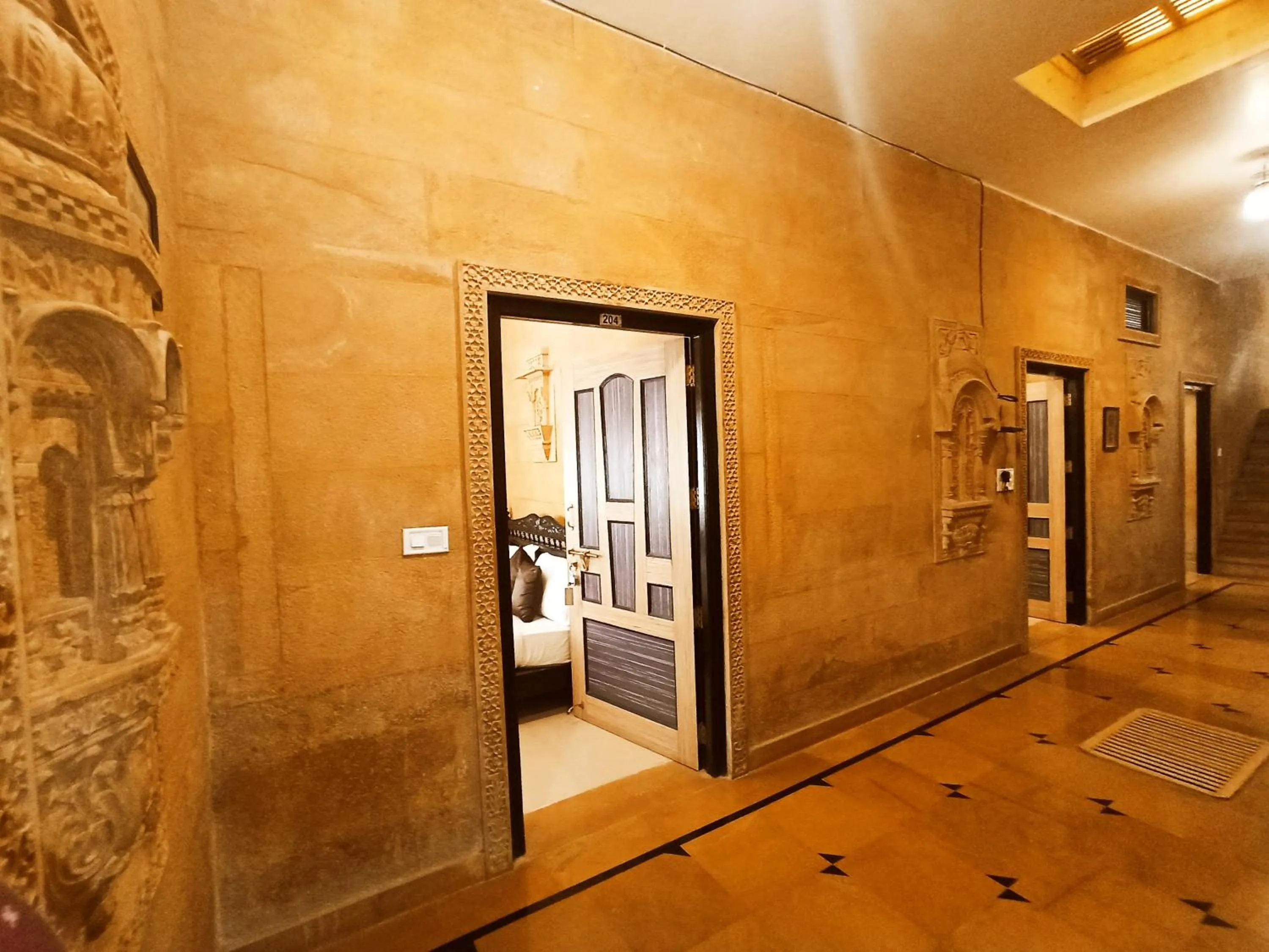 Area and facilities in Hotel Royal Haveli