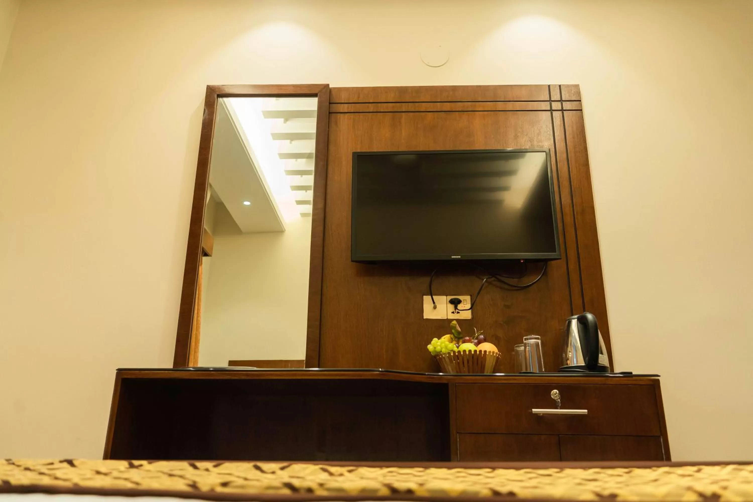 TV and multimedia, TV/Entertainment Center in Central Inn Dhaka City Centre