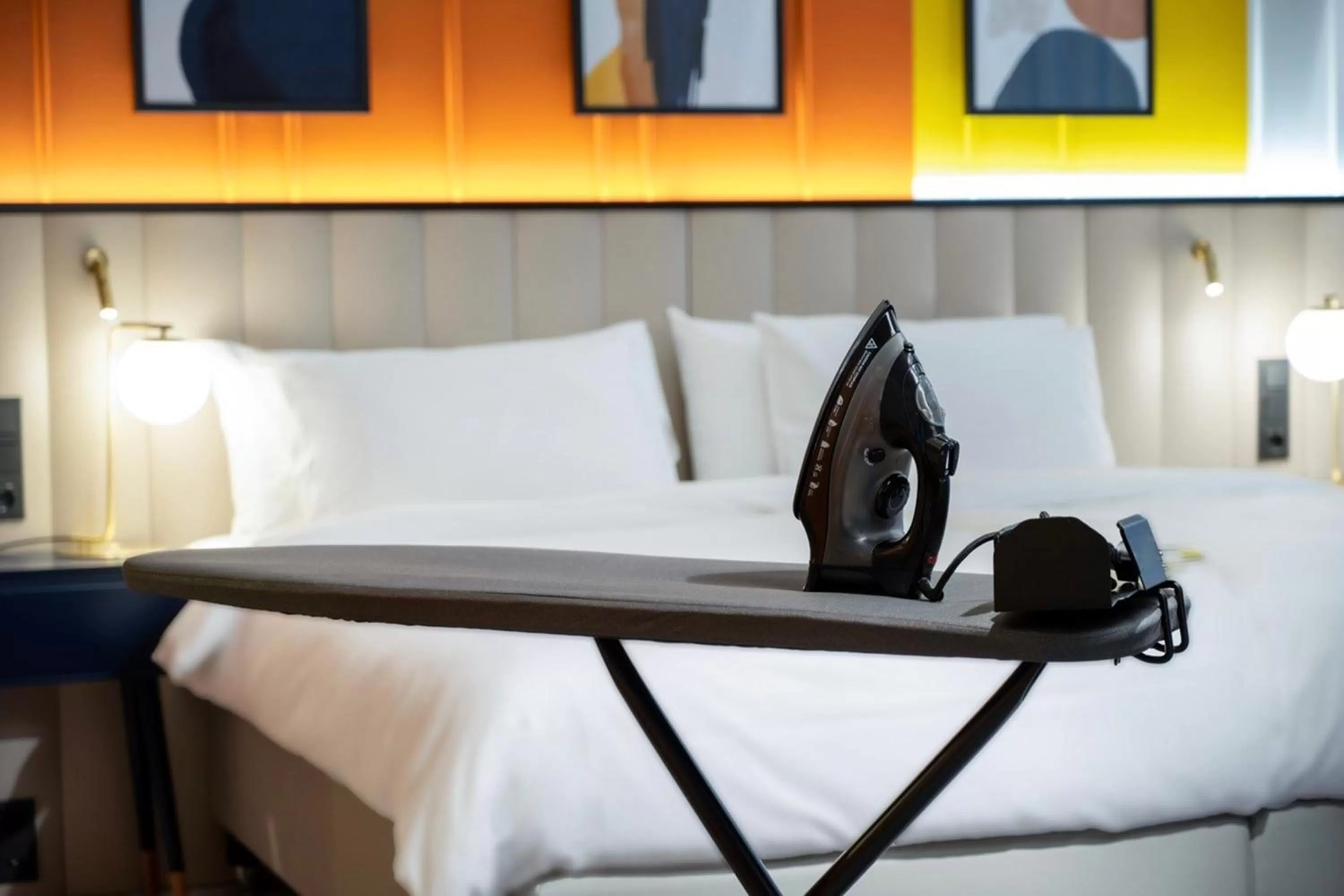 Photo of the whole room, Bed in voco Dusseldorf Seestern by IHG