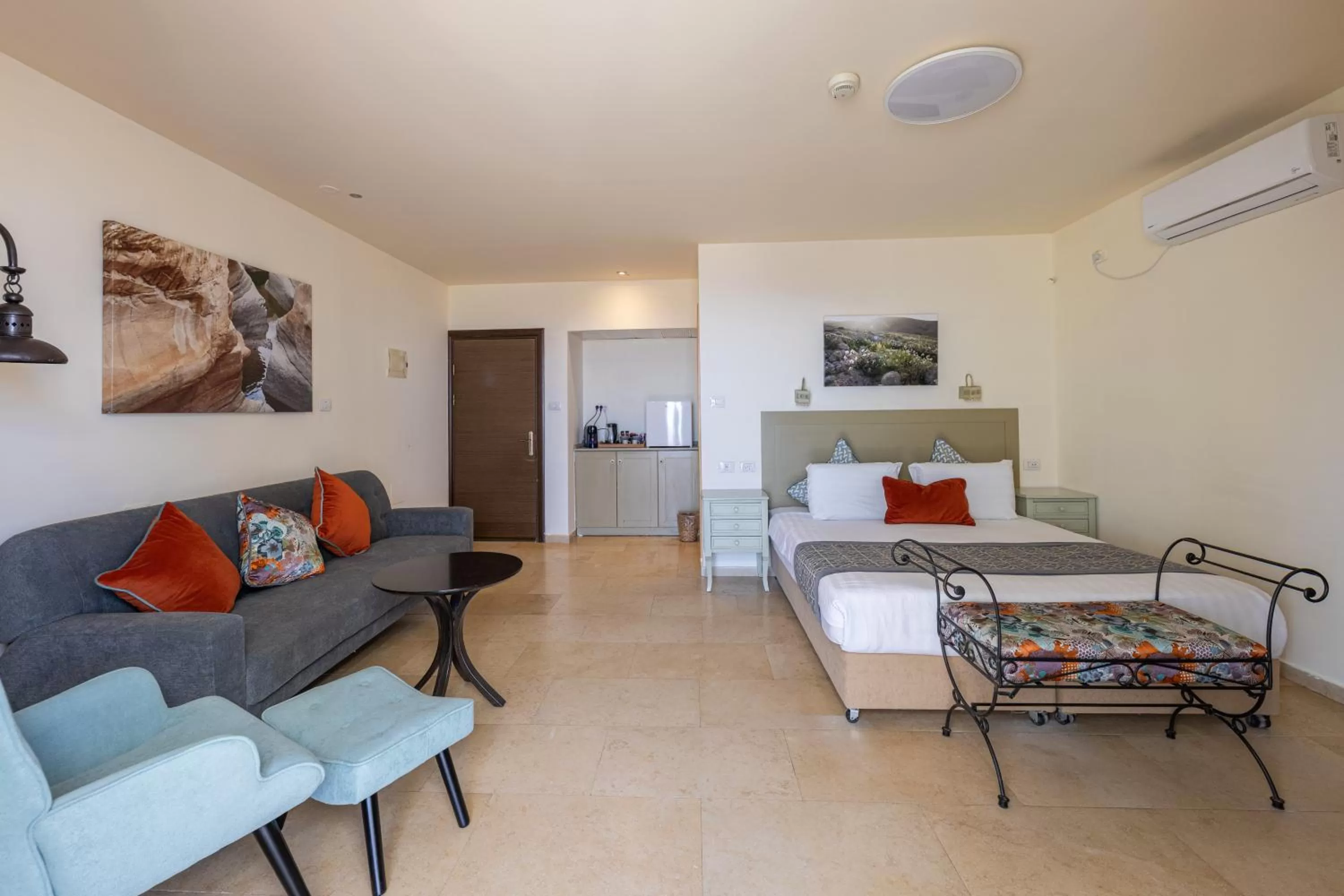 Photo of the whole room, Bed in Yehelim Boutique Hotel