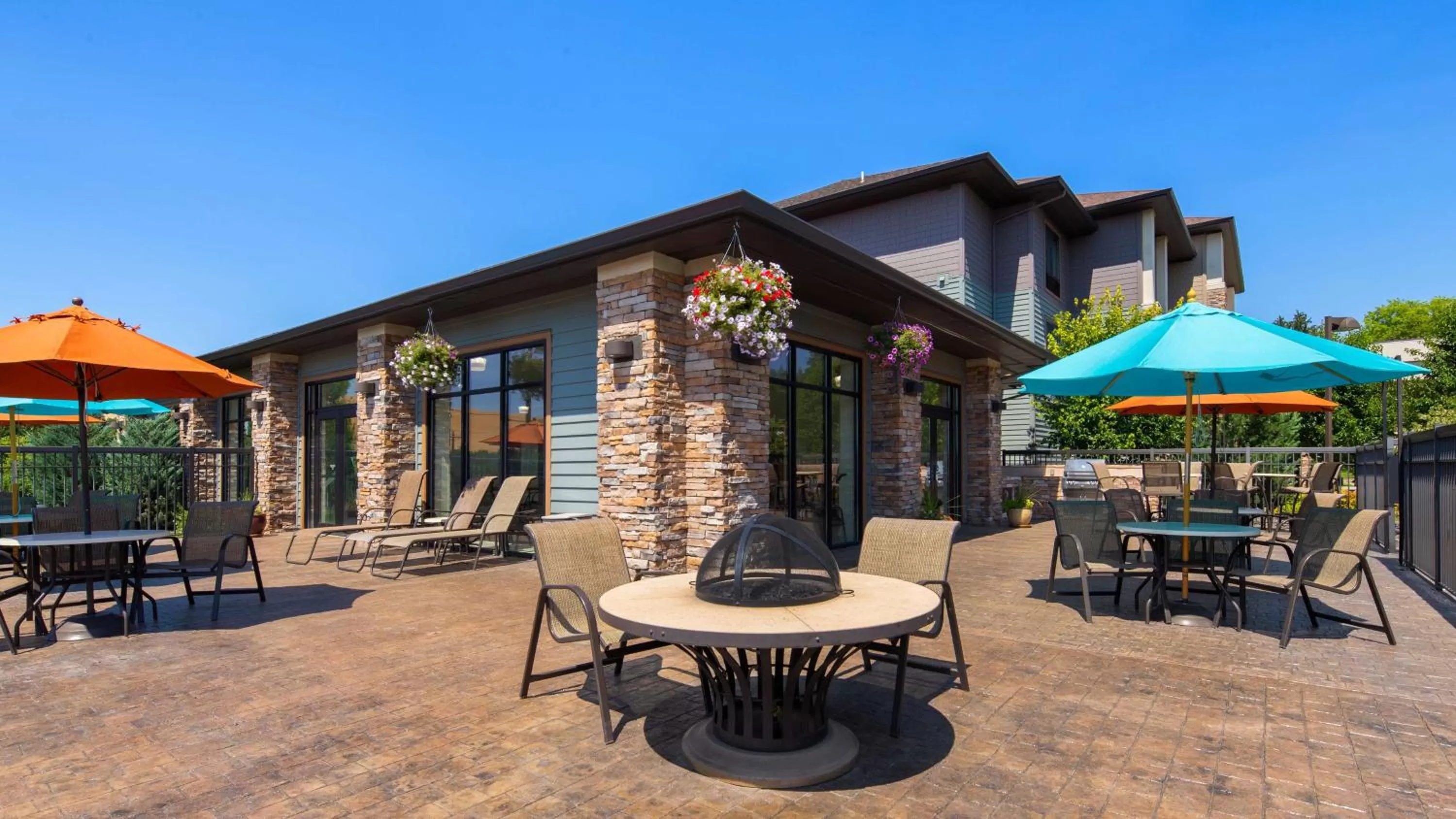 Patio in Best Western Plus Dayton