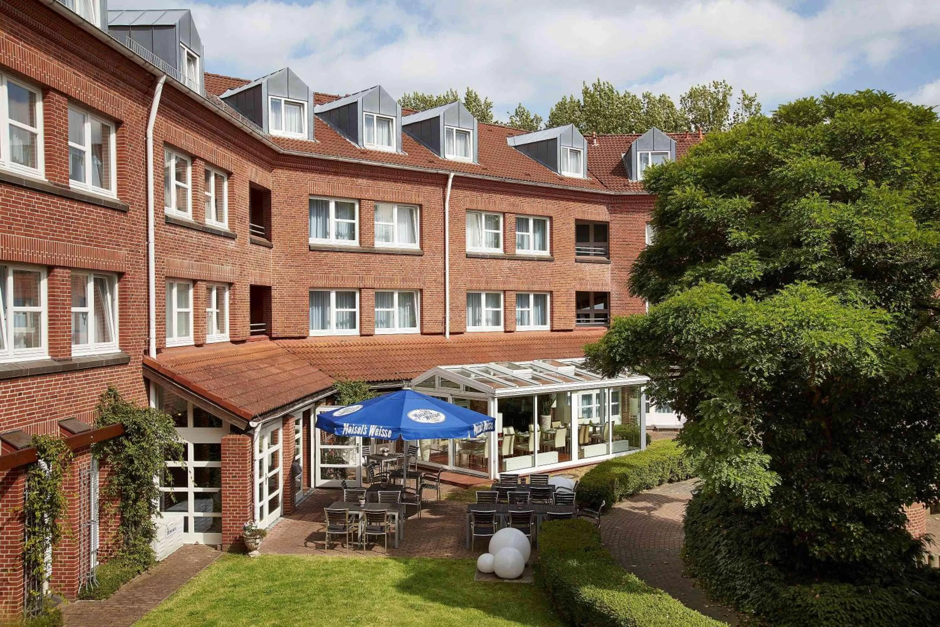 Property building in GHOTEL hotel & living Kiel