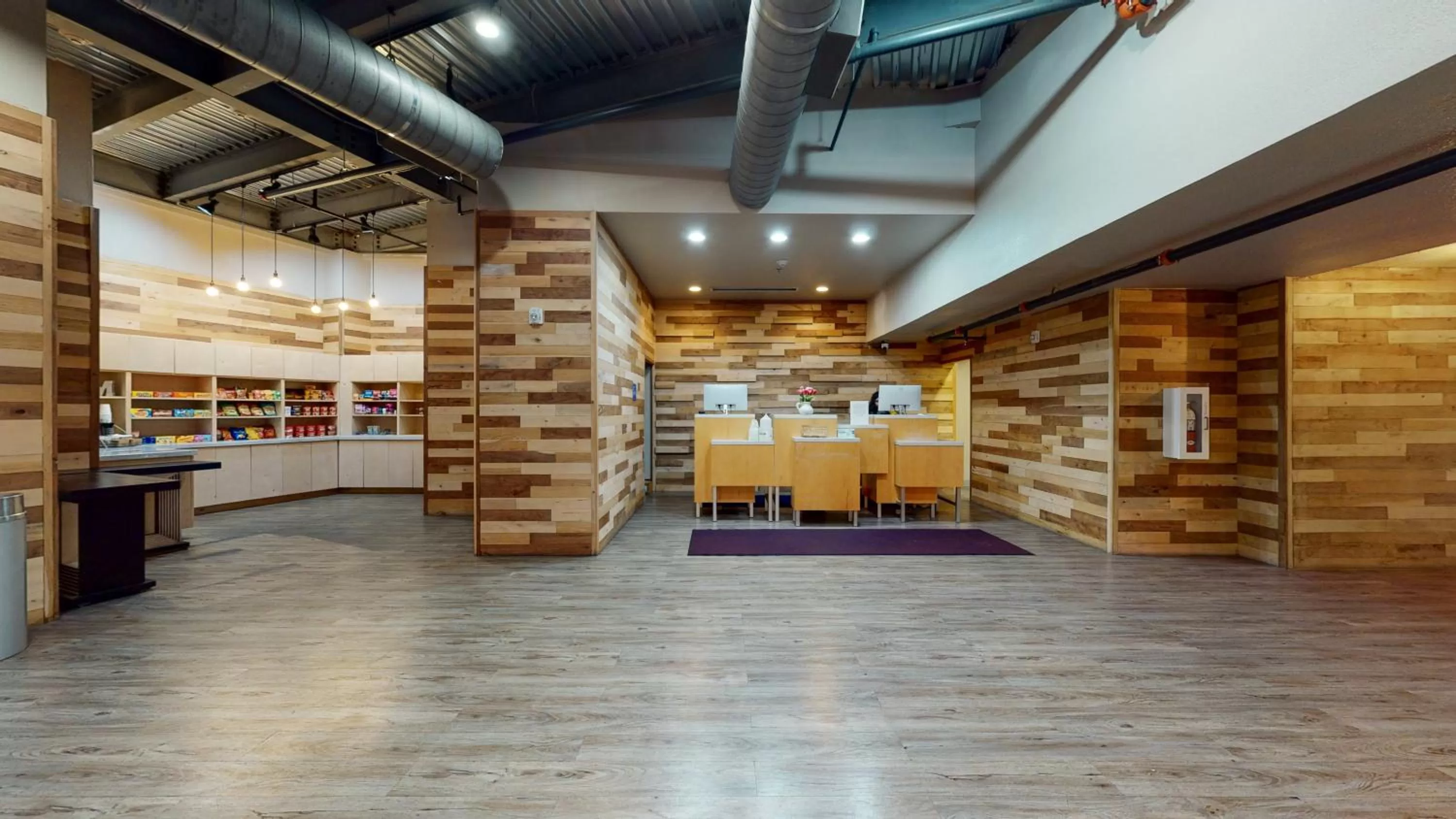 Lobby or reception in voco College Station Aggieland by IHG