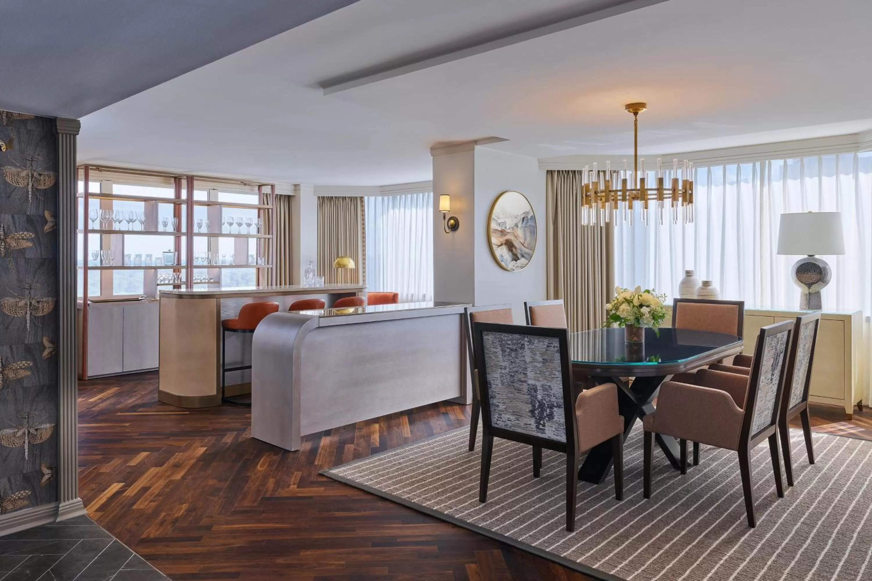 Living room, Bed in The Whitley, a Luxury Collection Hotel, Atlanta Buckhead