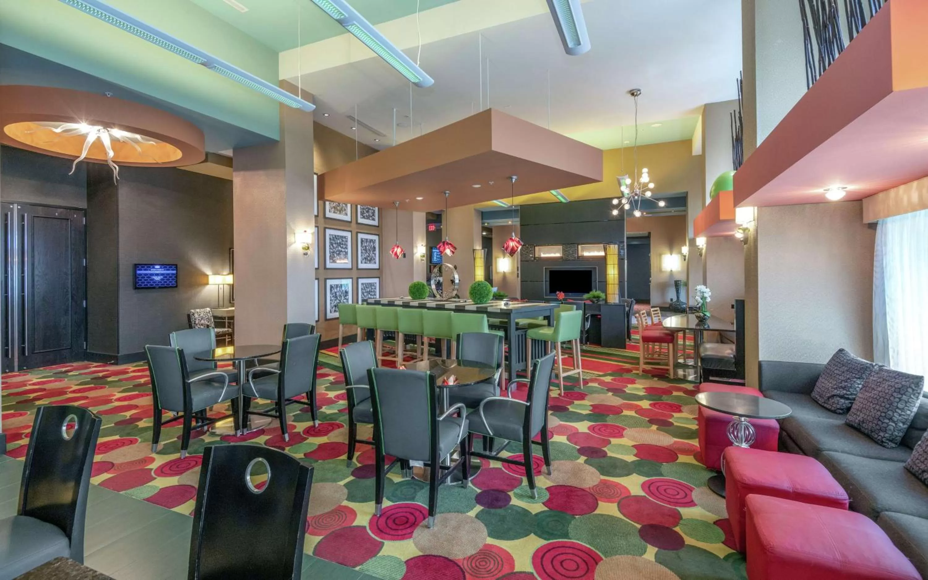 Lobby or reception in Hampton Inn & Suites Crabtree