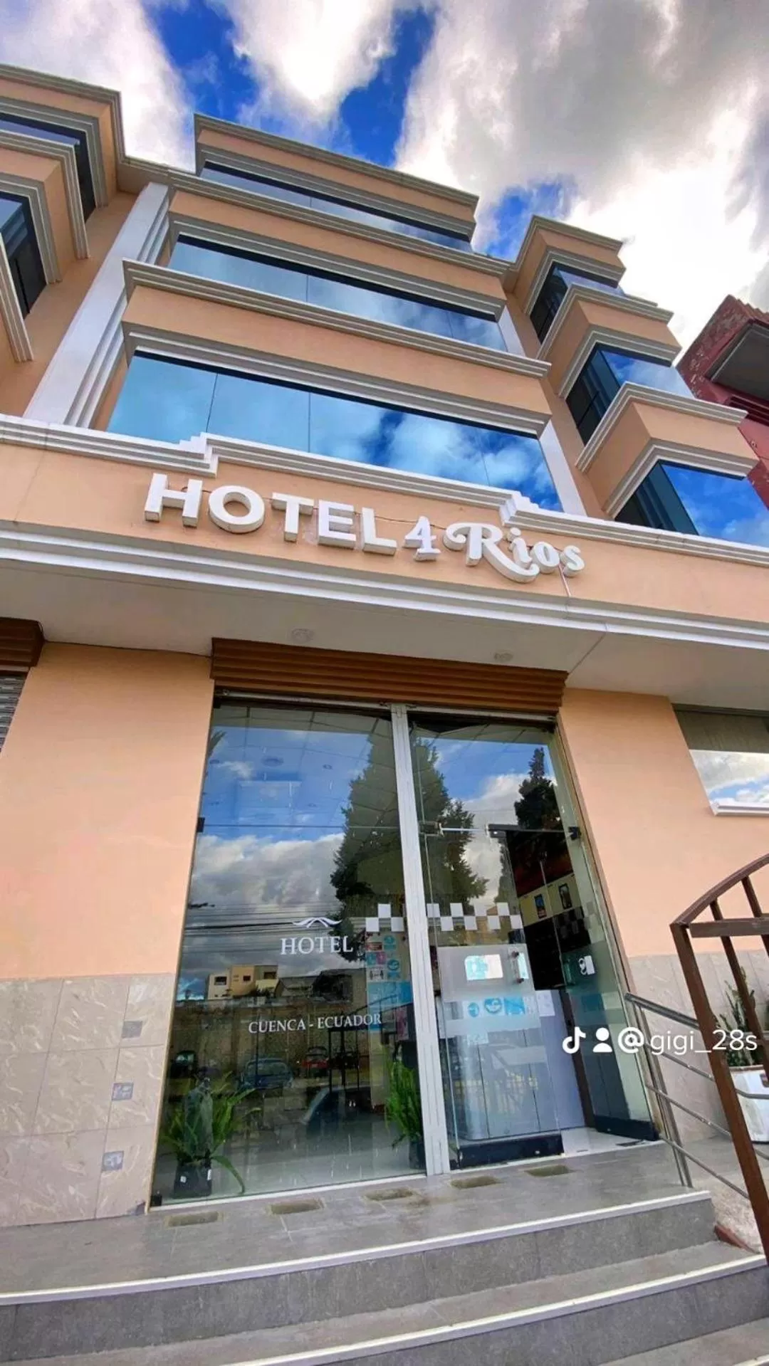 Property building in HOTEL 4 RIOS