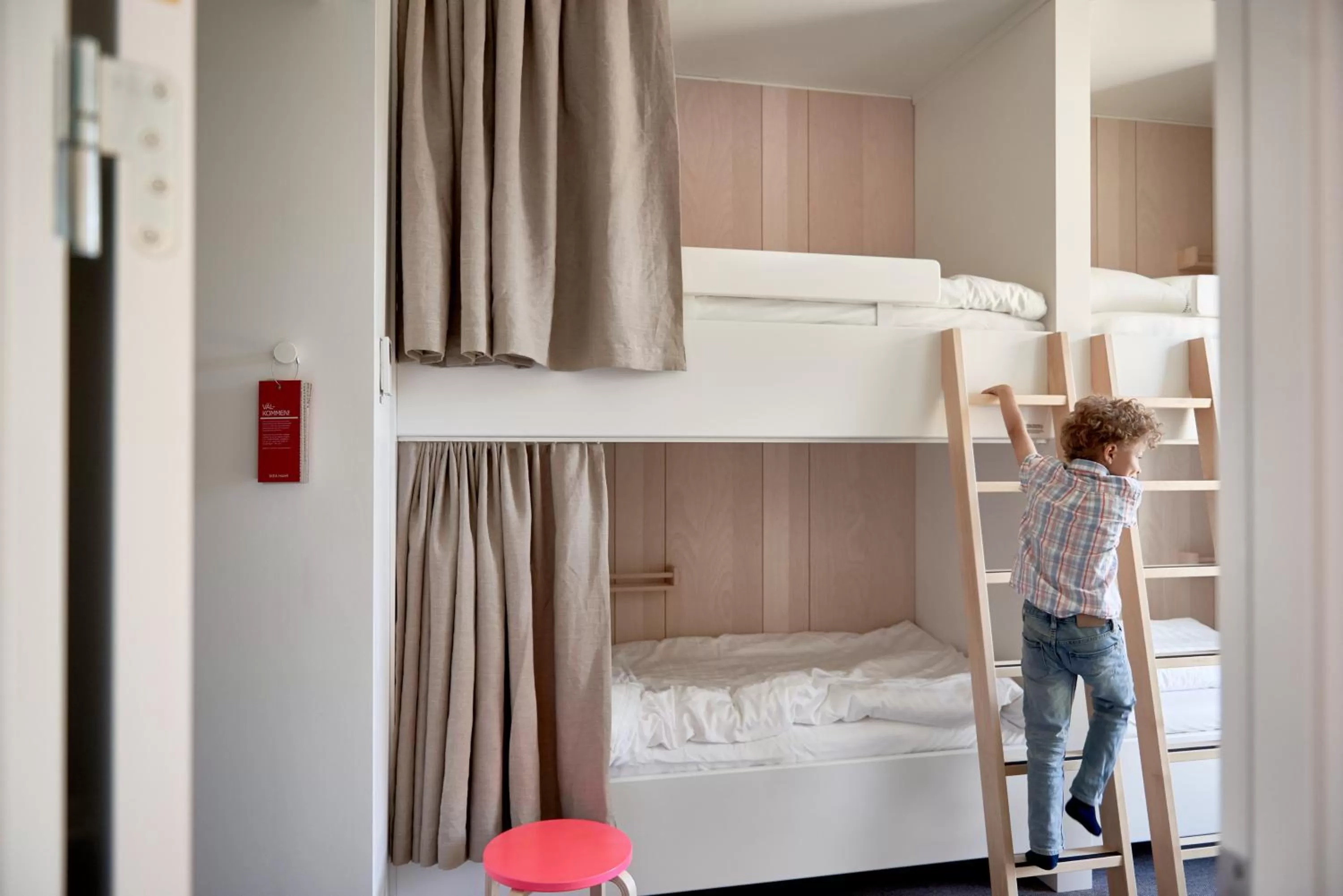 bunk bed, Bed in IKEA Hotell