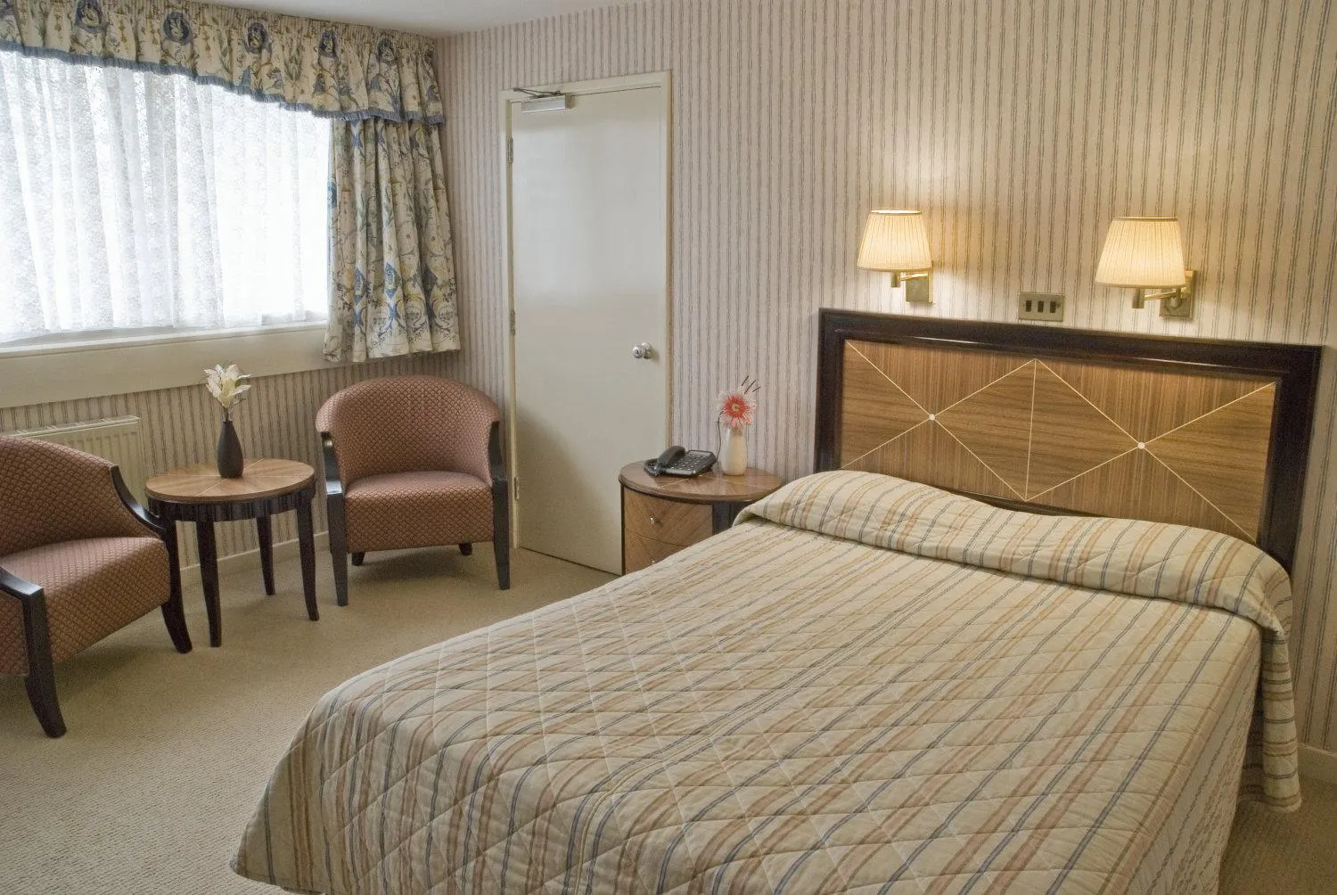 Bed in Britannia Hotel Coventry