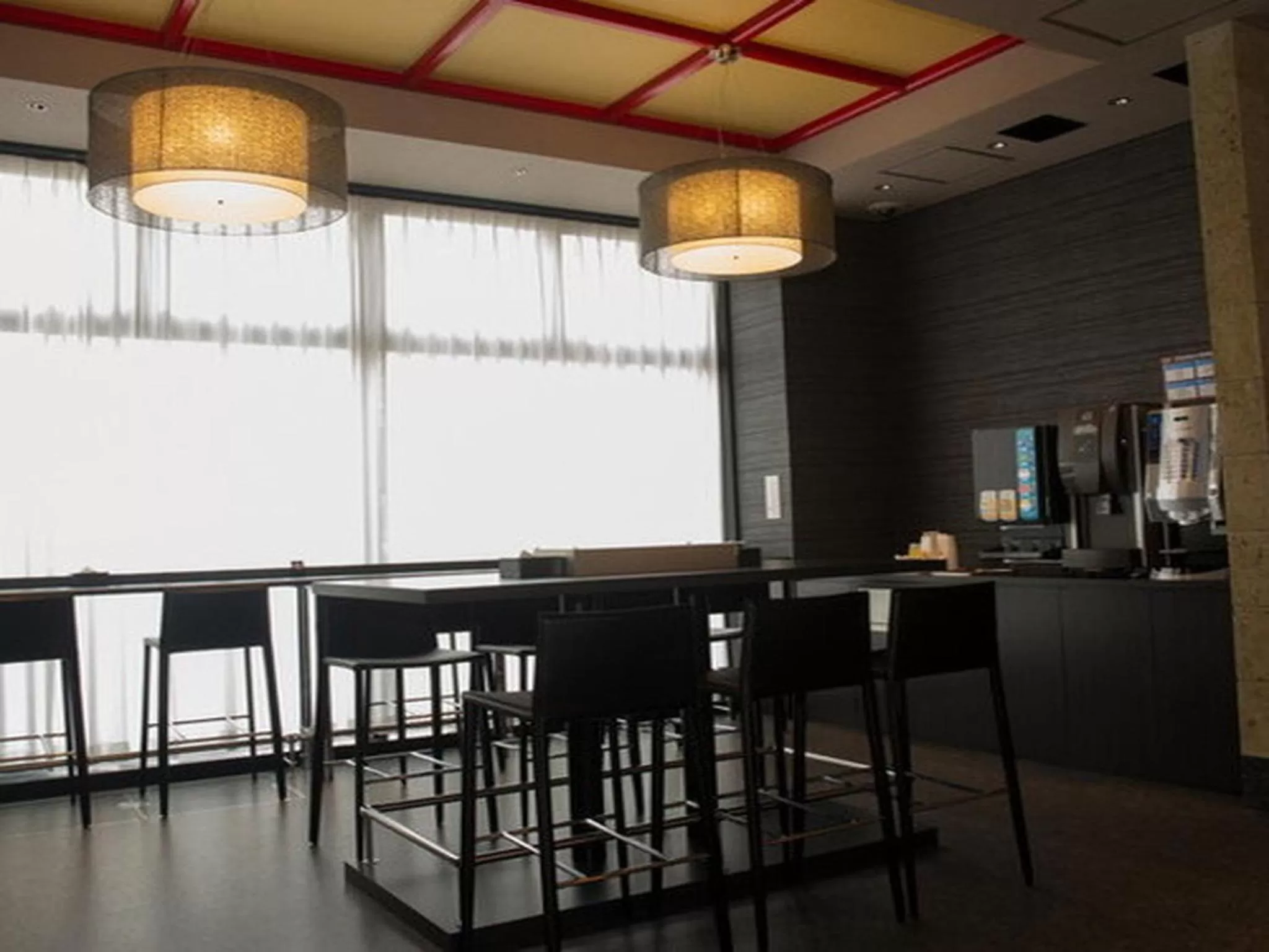 Lounge or bar in SAKURA SKY HOTEL KASHIWA(桜スカイホテル柏)