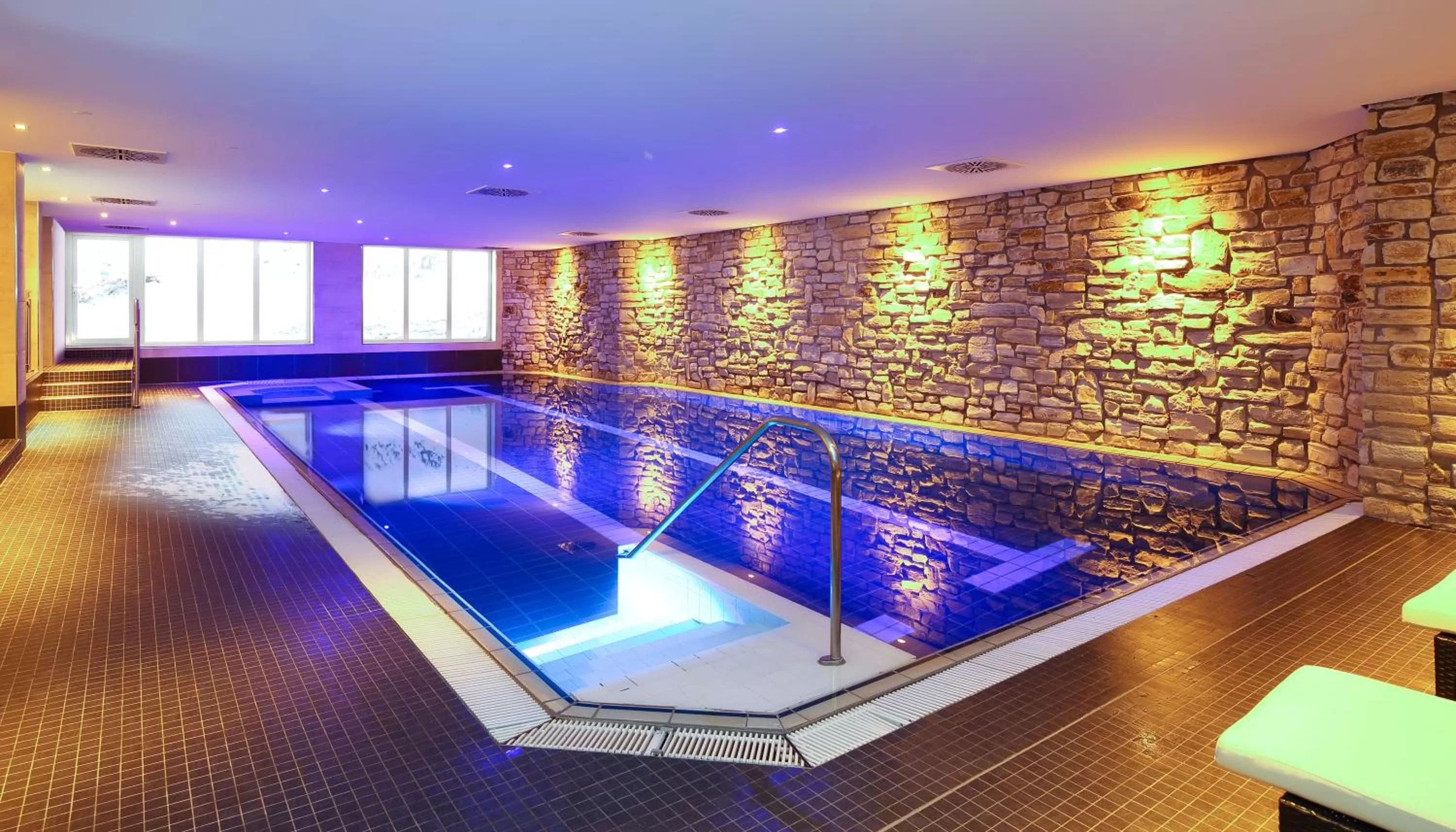 Swimming pool in Dorint Resort Winterberg