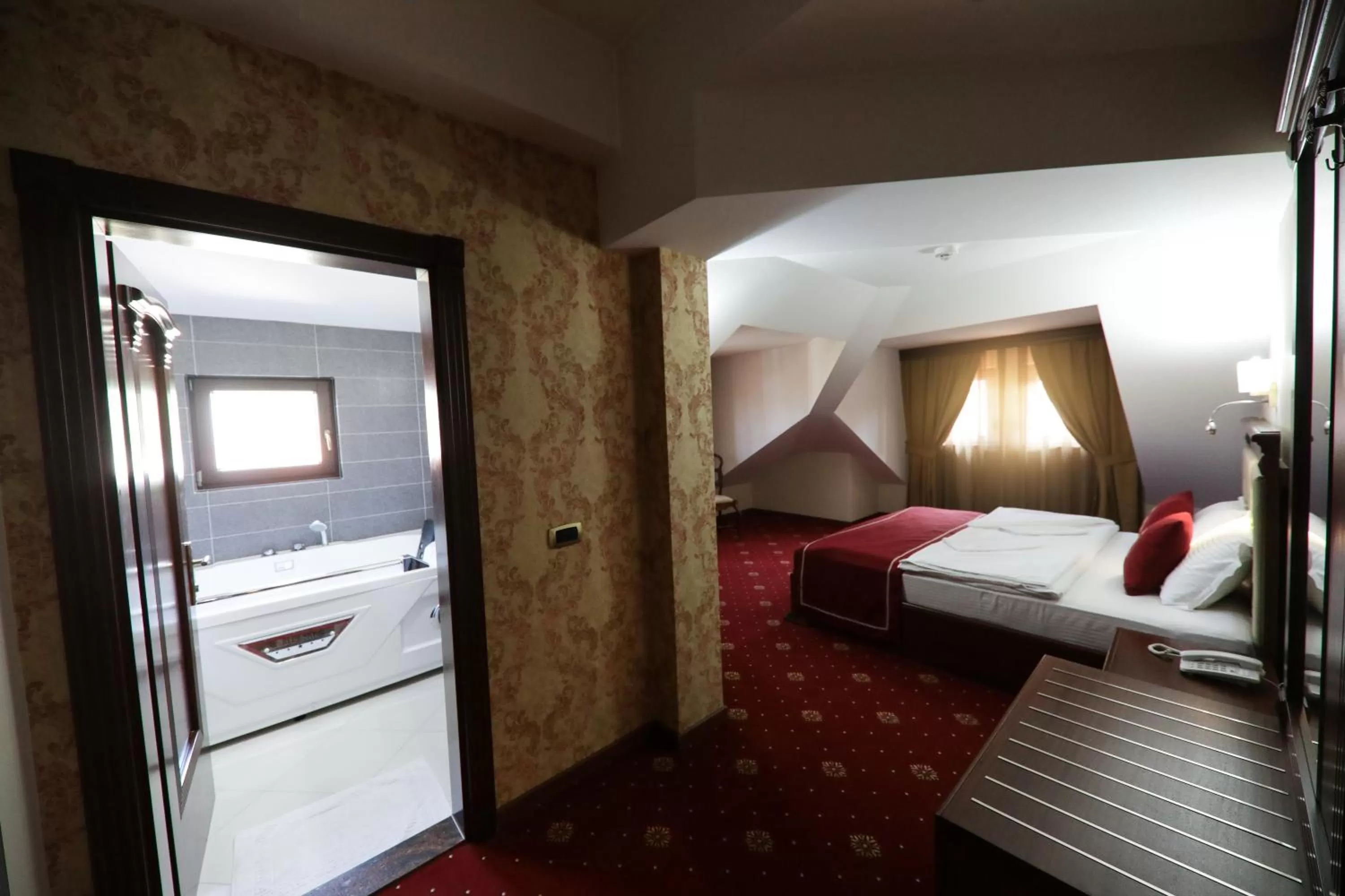 Bed in Hotel Kacinari