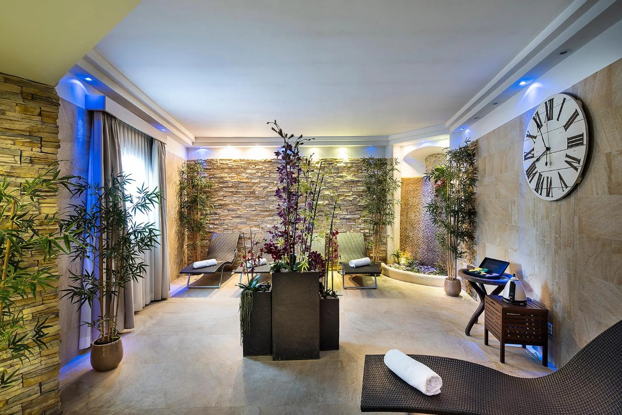 Massage in Hotel Terme Royal Palm