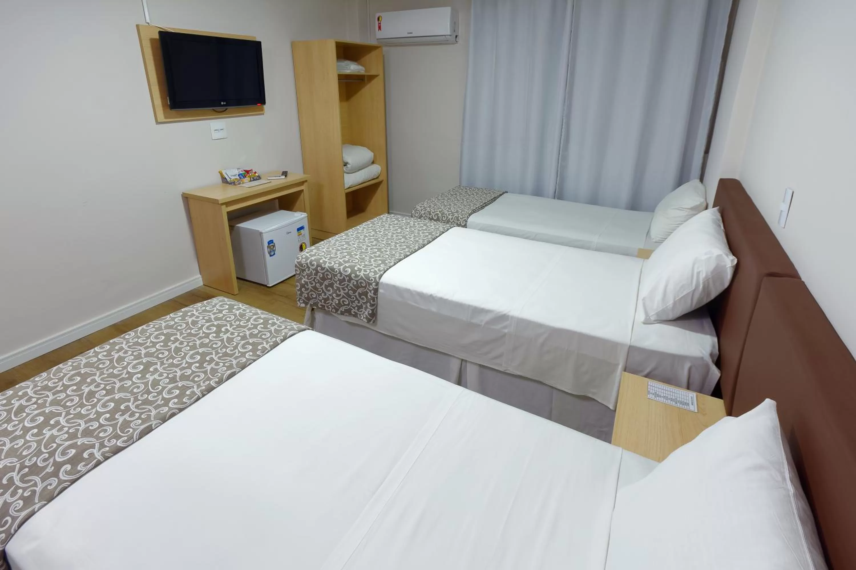 Bed in Fênix Hotel Bom Retiro