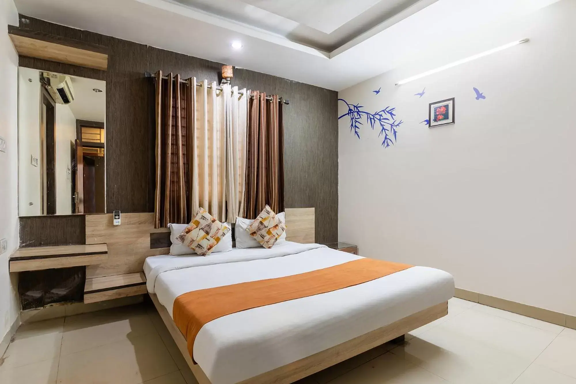 Deluxe Room - single occupancy in Via Shree Regency Deluxe Room - single occupancy in Via Shree Regency