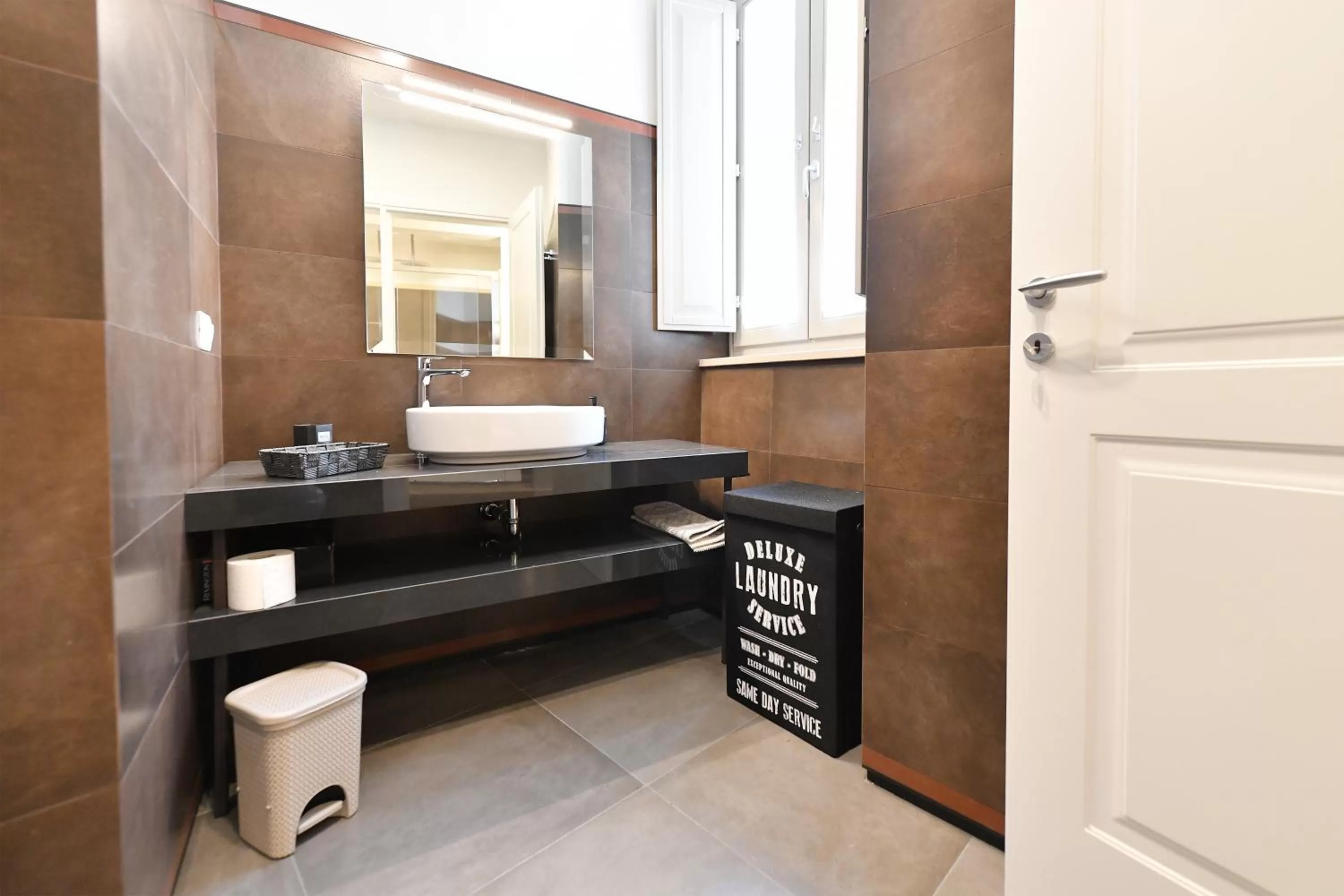 Bathroom in Palazzo degli Stemmi