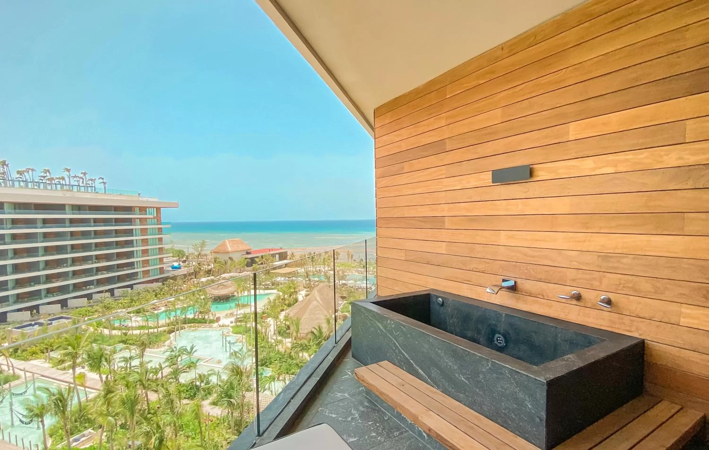 Day in Secrets Moxché Playa del Carmen - Adults Only - All Inclusive