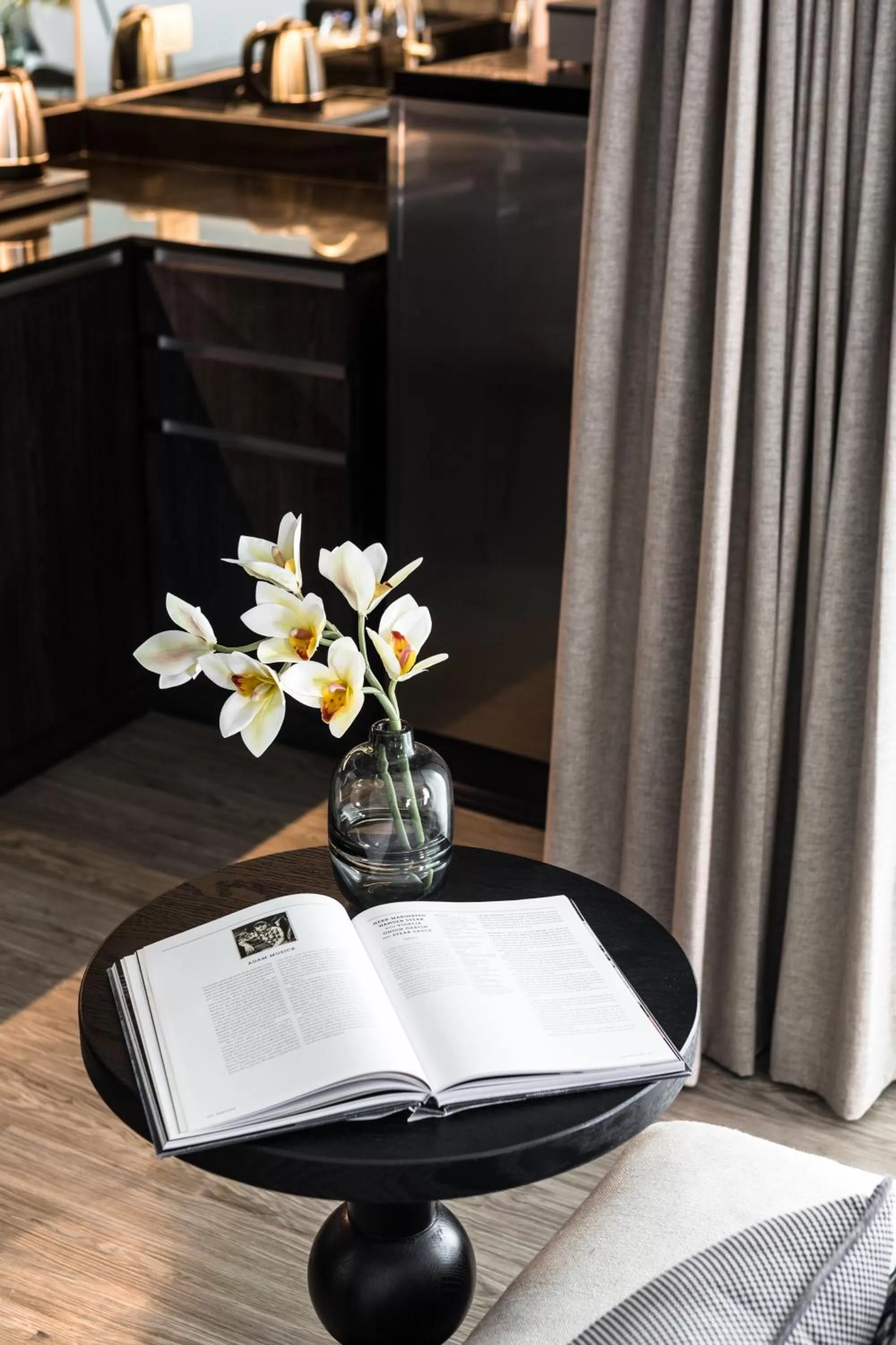 Seating area in Apartelle Jatujak Hotel