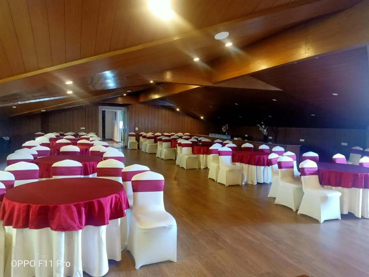 Restaurant/places to eat in Indraprastha Spa Resort