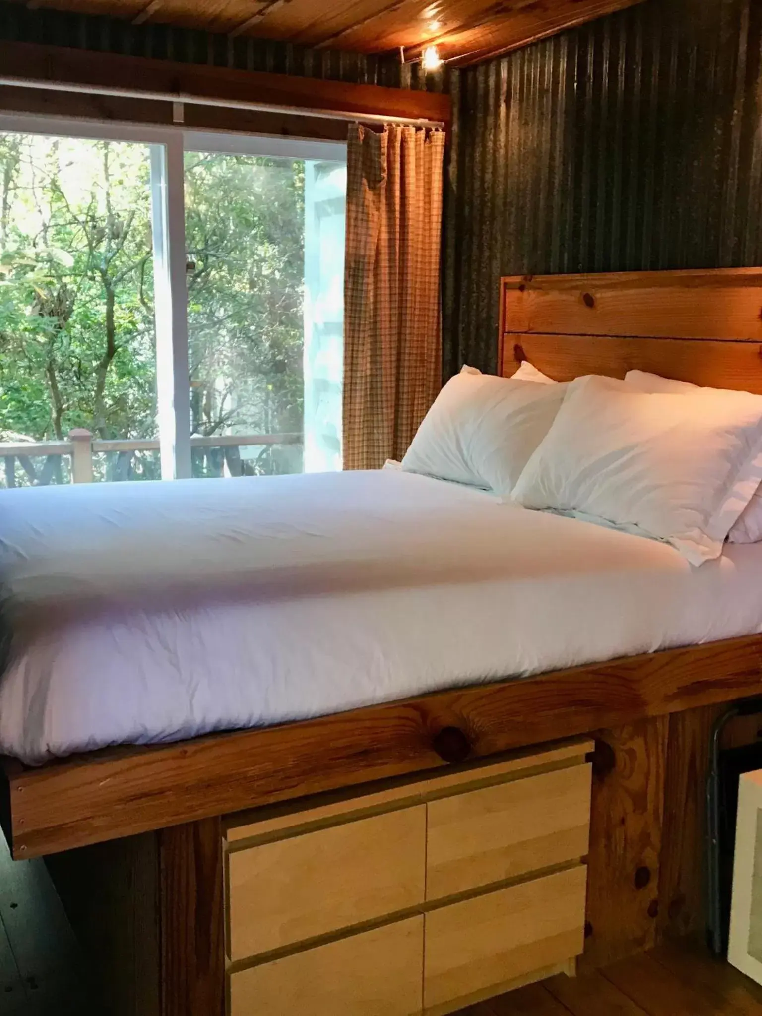 Studio with Mountain View in Barefoot Hills Studio with Mountain View in Barefoot Hills