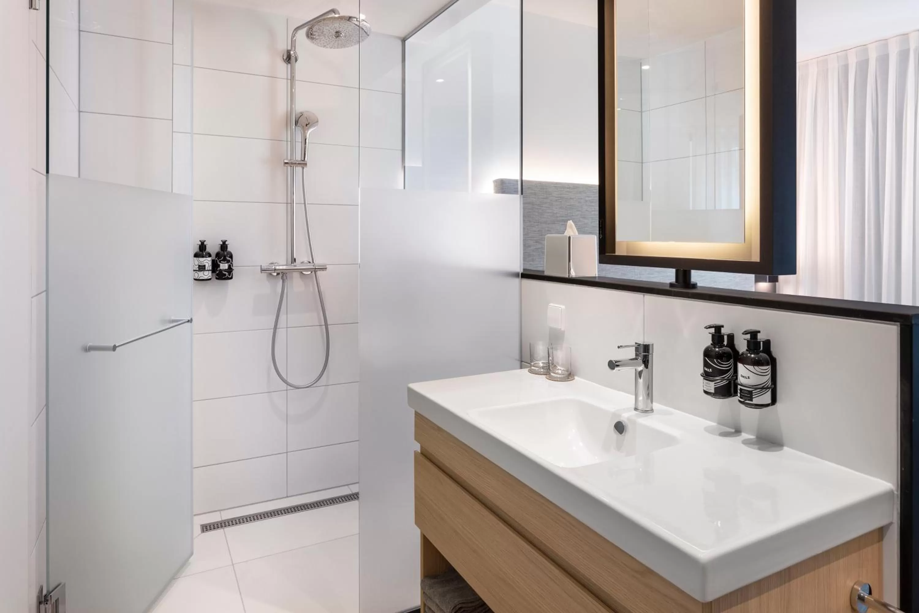 Shower in INNSiDE by Meliá Amsterdam