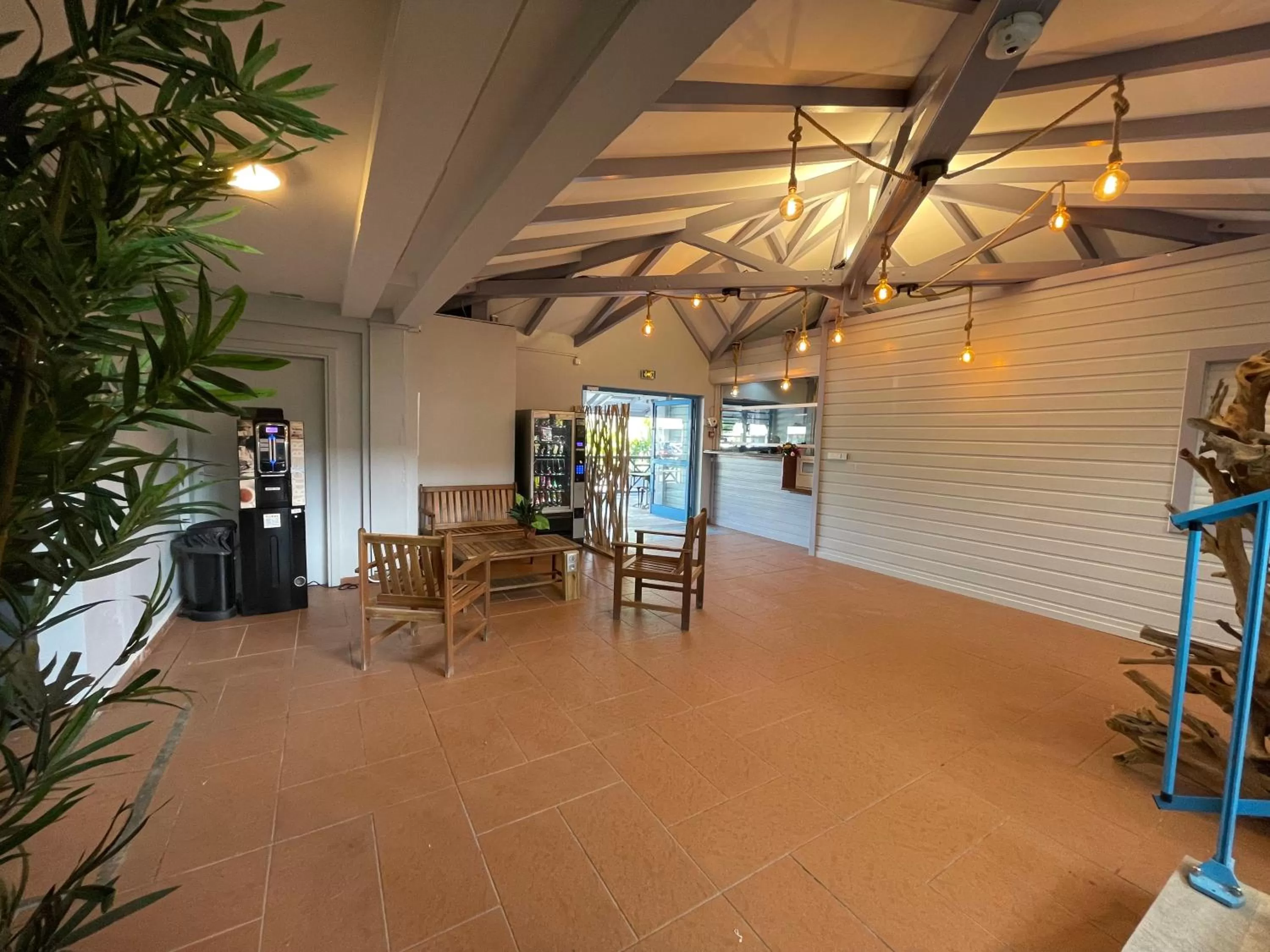 Lobby or reception in Karaibes Hotel