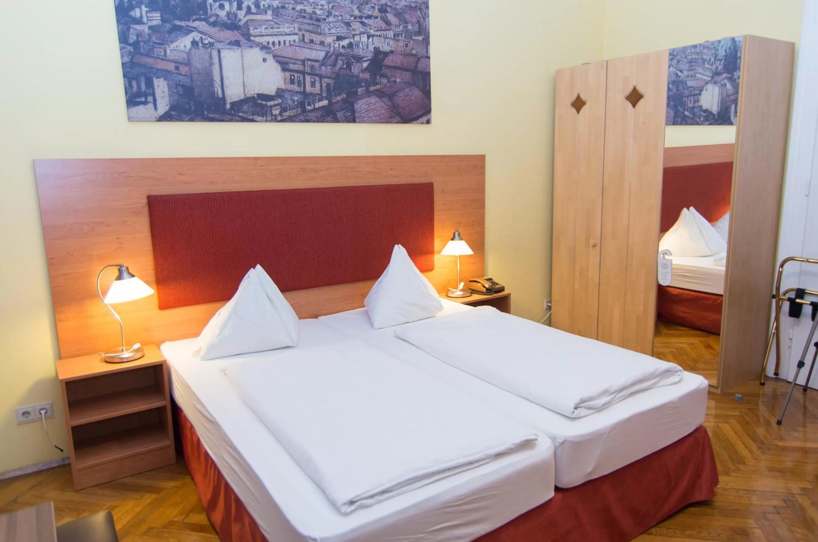 Photo of the whole room, Bed in Pension Lehrerhaus