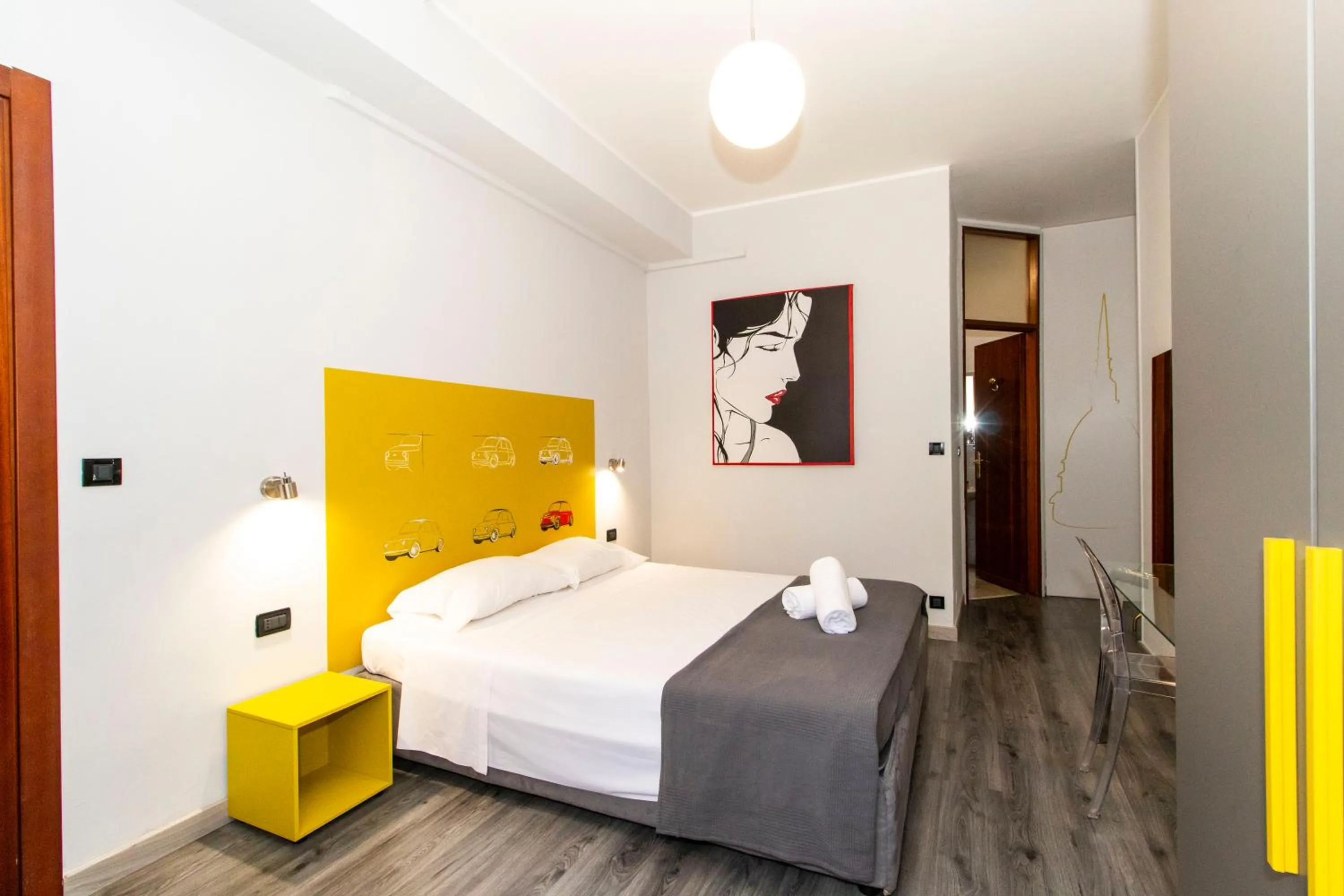 Bedroom, Bed in Hotel Cristallo Torino