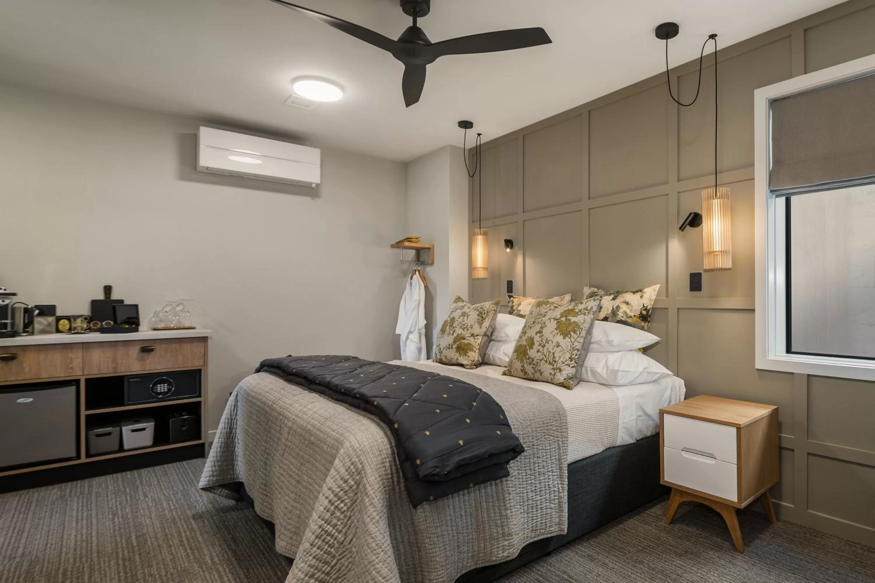 Bed in 14th Lane Urban Hotel