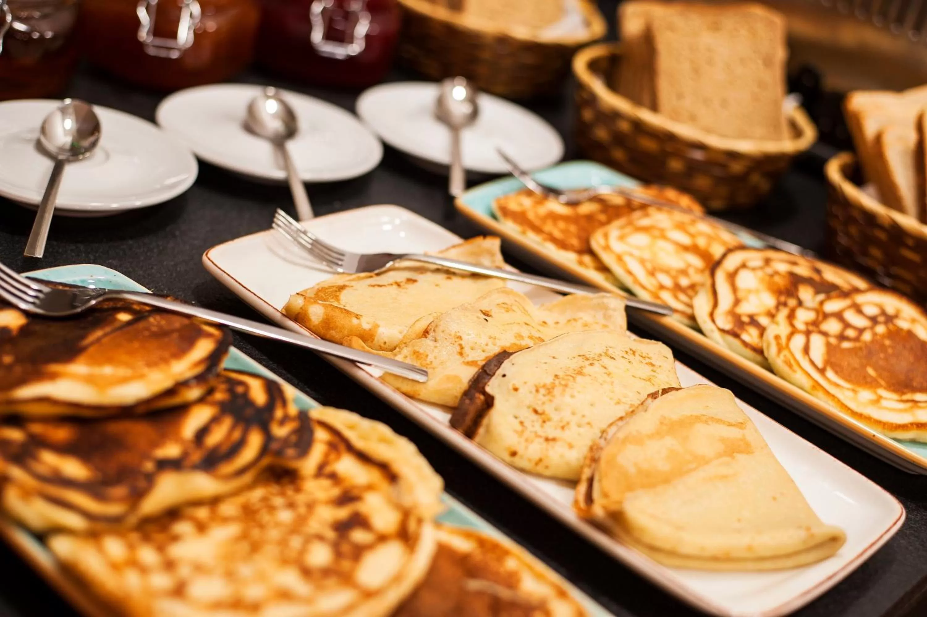 Restaurant/places to eat in Holiday Inn Plovdiv by IHG