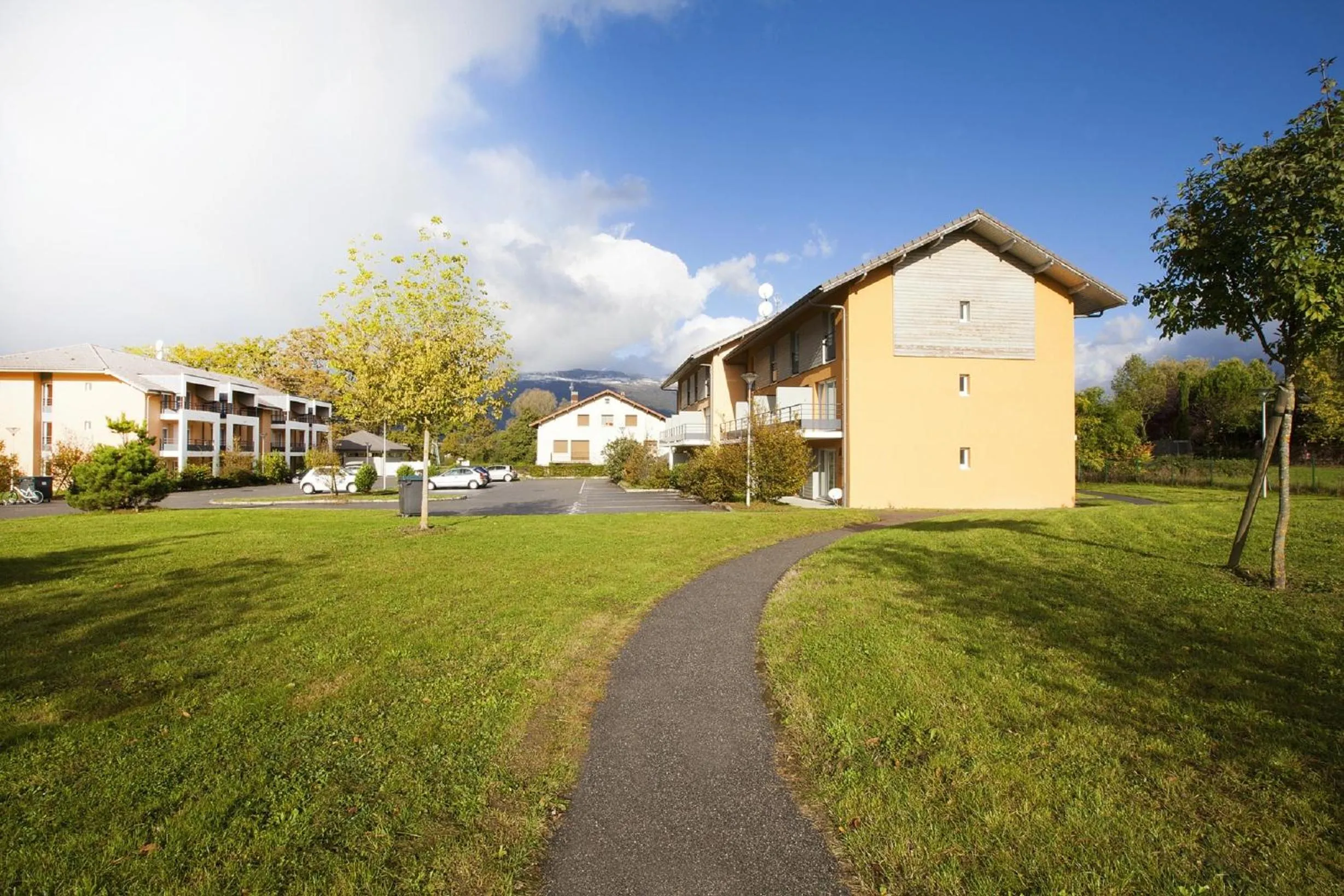 Property building in Residhome Genève Prévessin Le Carré d'Or