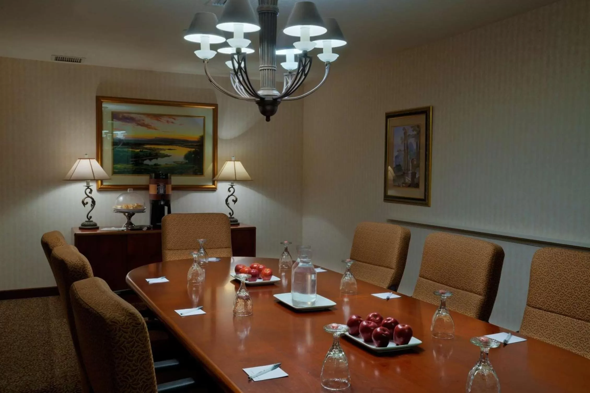 Meeting/conference room in Hampton Inn & Suites Salt Lake City Airport