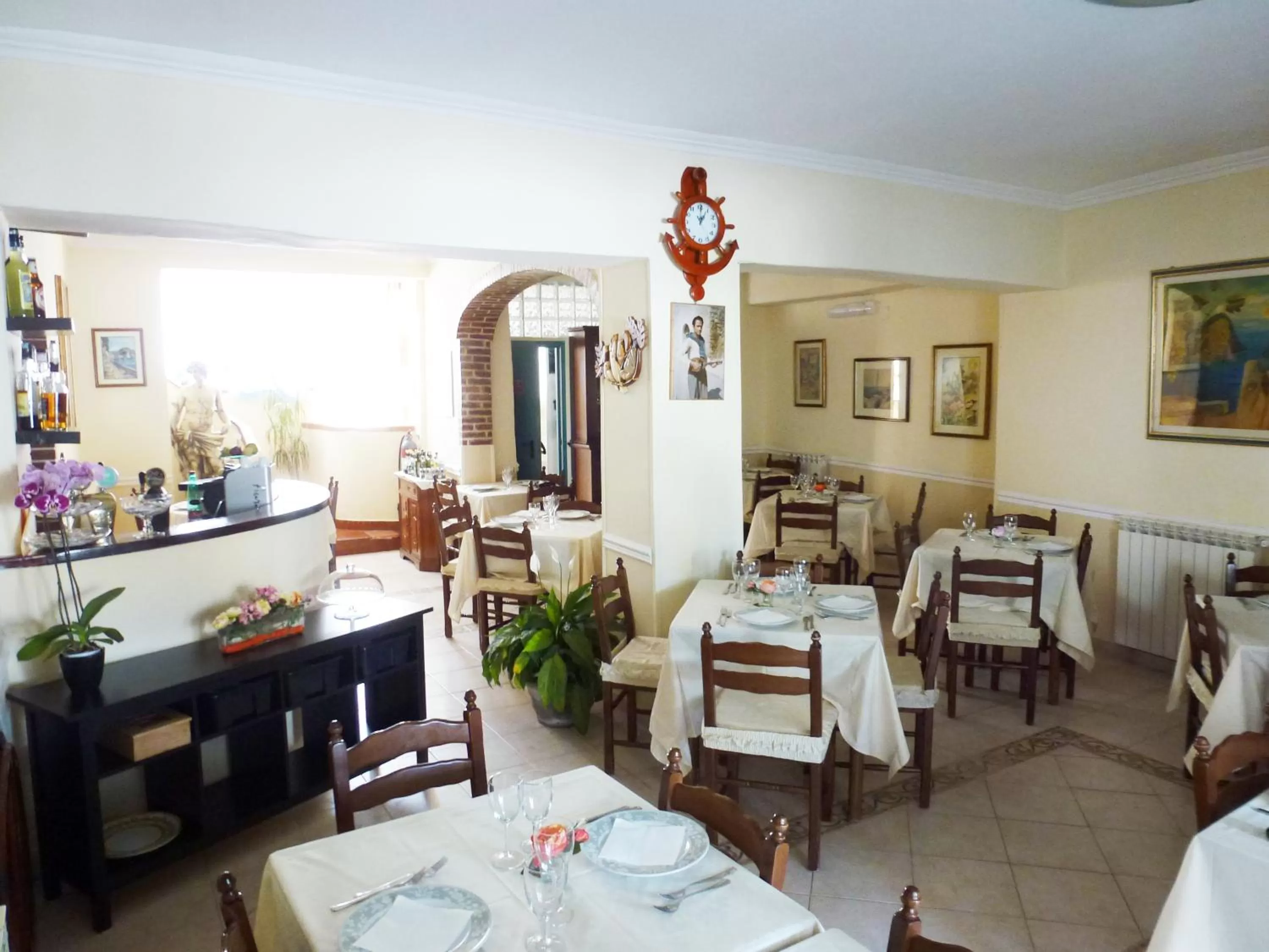 Restaurant/places to eat in Hotel Casa Nicola