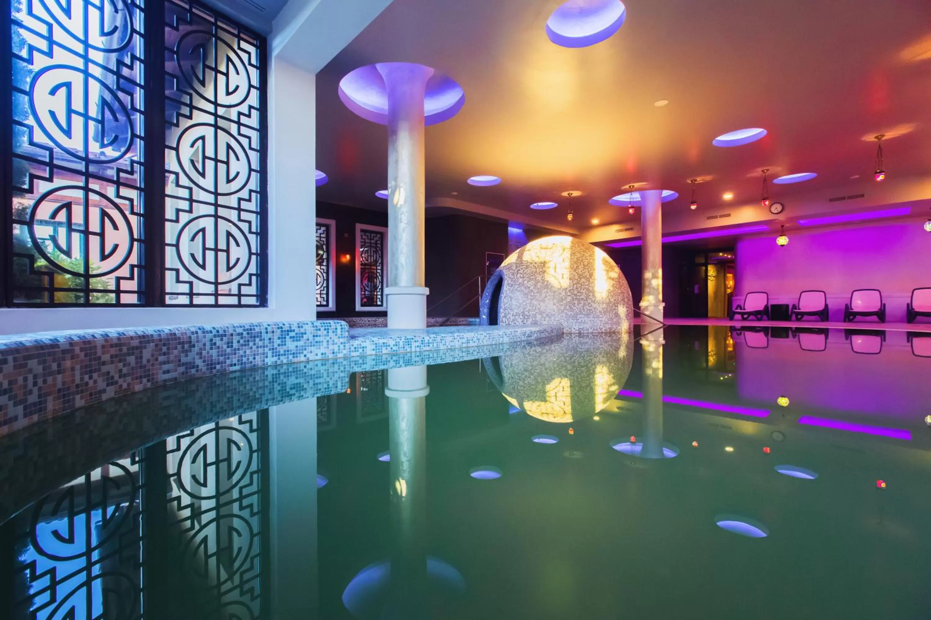 Hot Spring Bath in Caramell Premium Resort