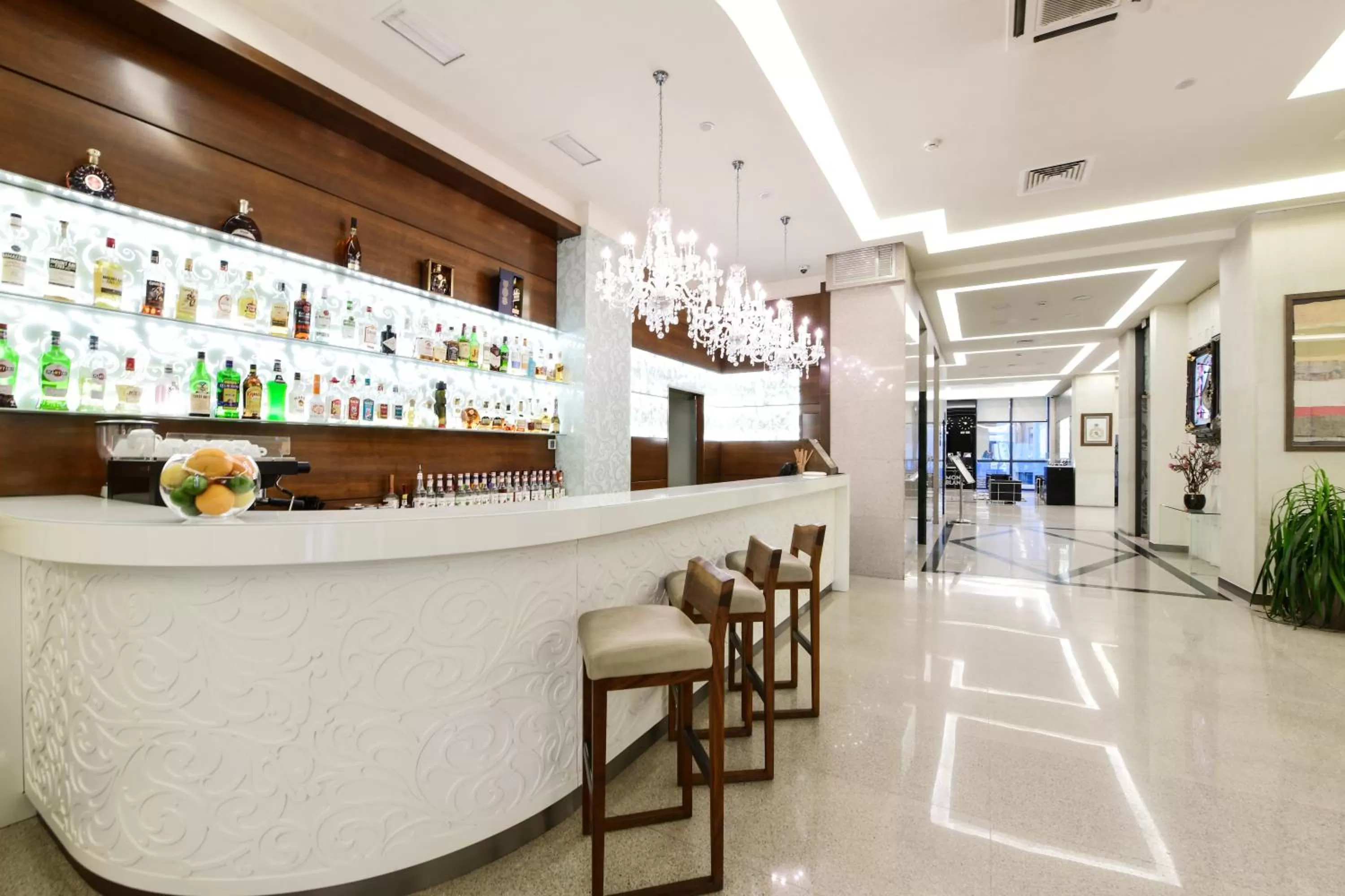 Lounge or bar in Opera Suite Hotel