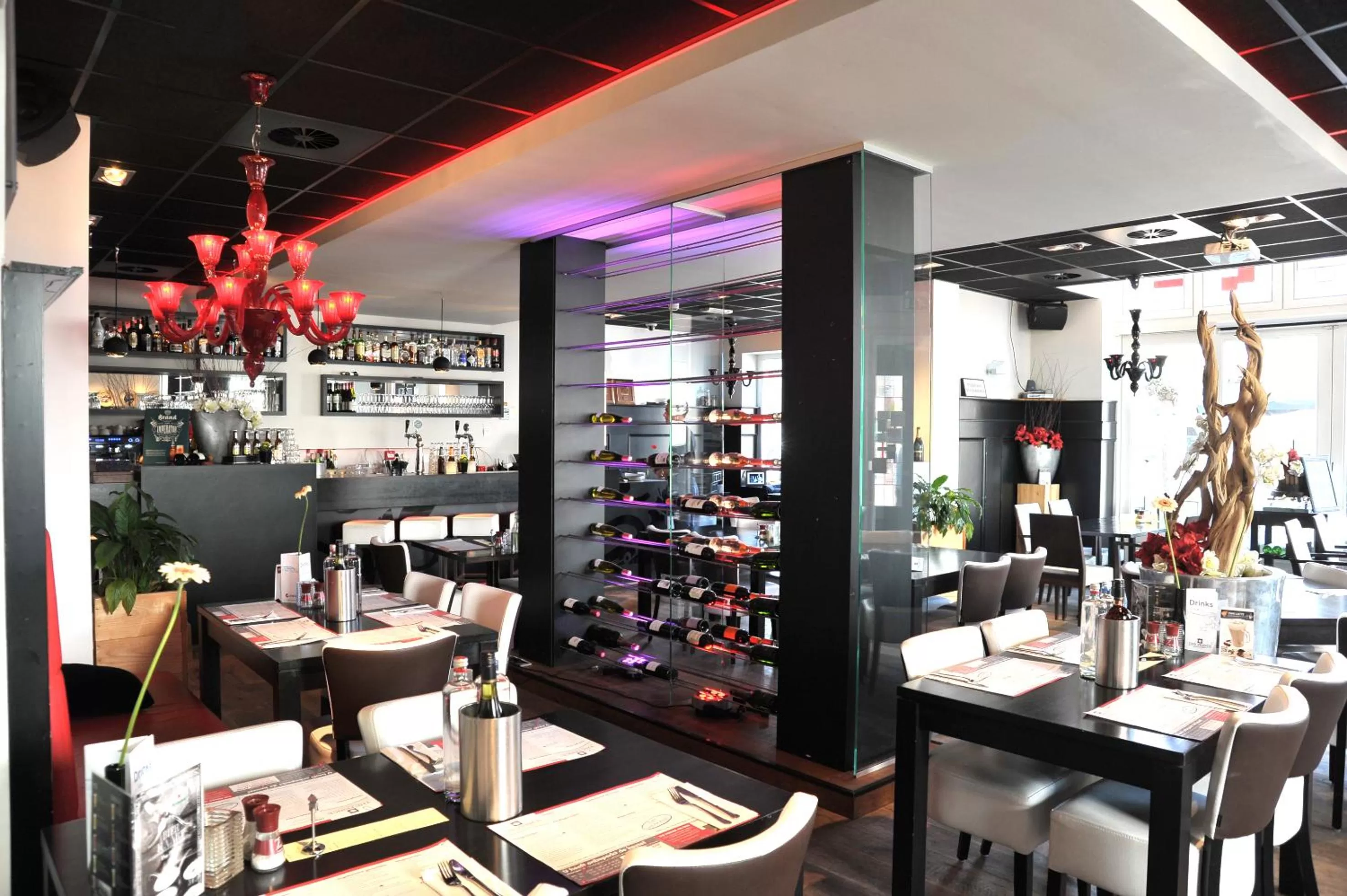 Restaurant/places to eat in Hotel Benno