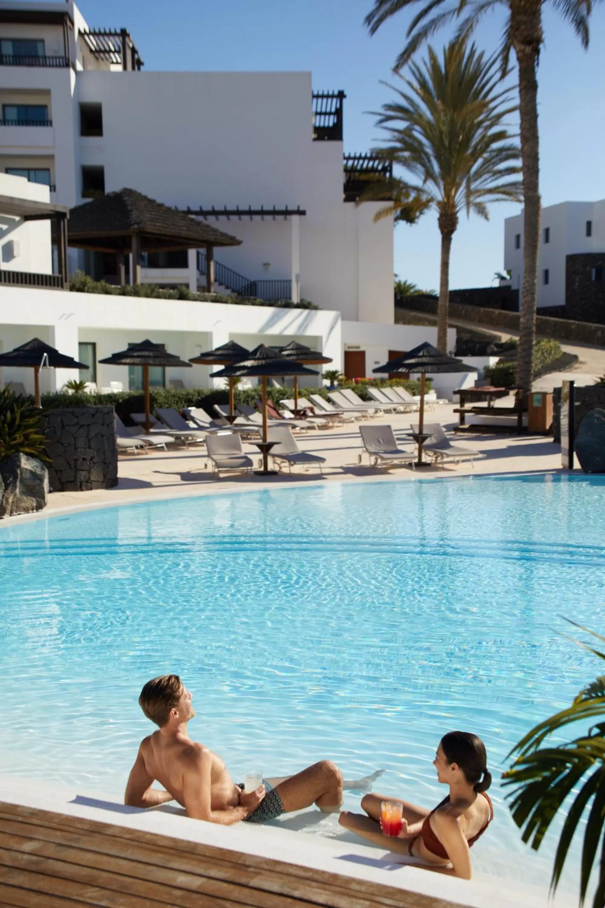 Swimming pool in Secrets Lanzarote Resort & Spa - Adults Only (+18)