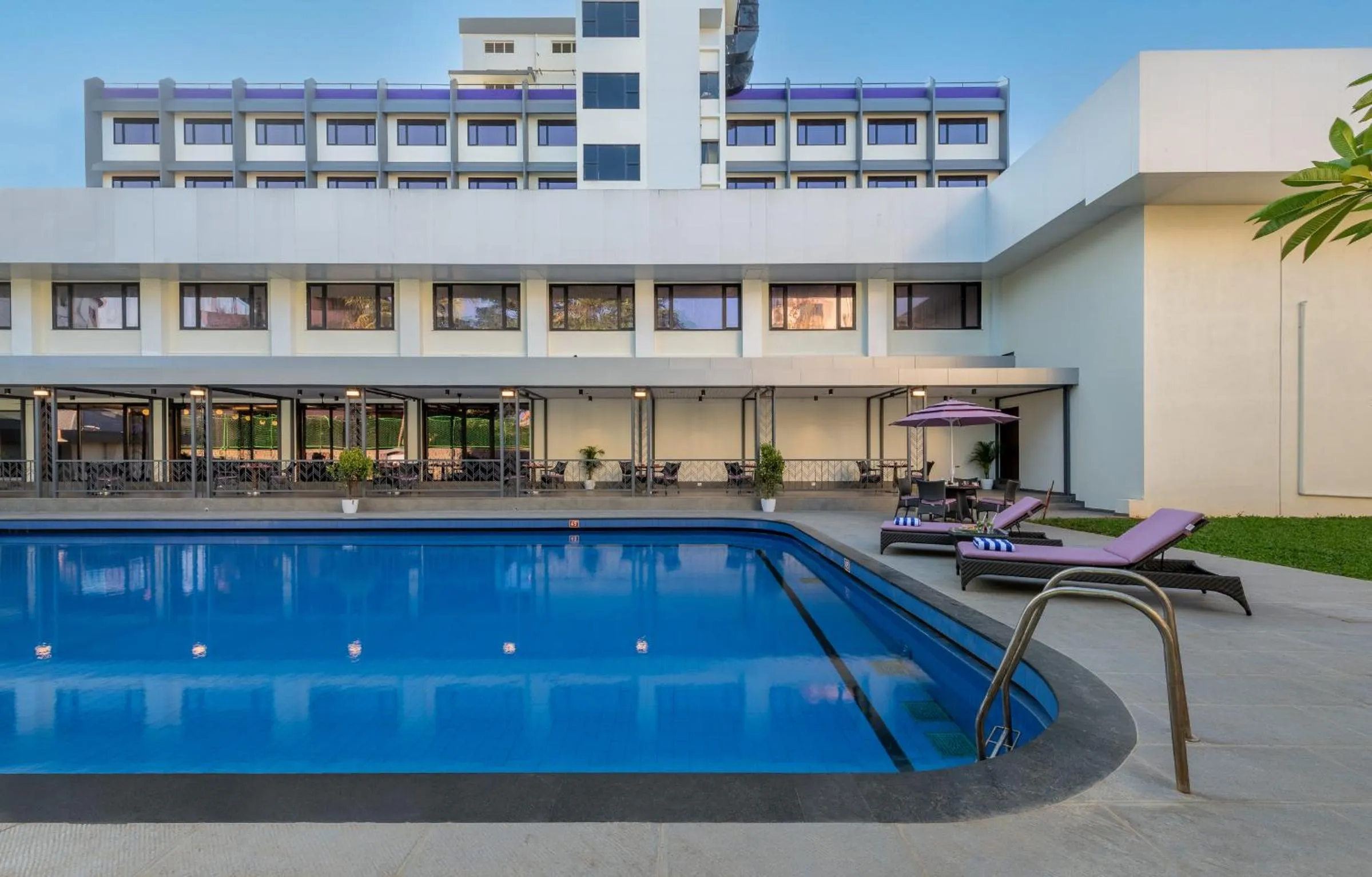 Swimming pool in Vivanta Mangalore Oldport Road - Formerly Known as Taj Manjarun