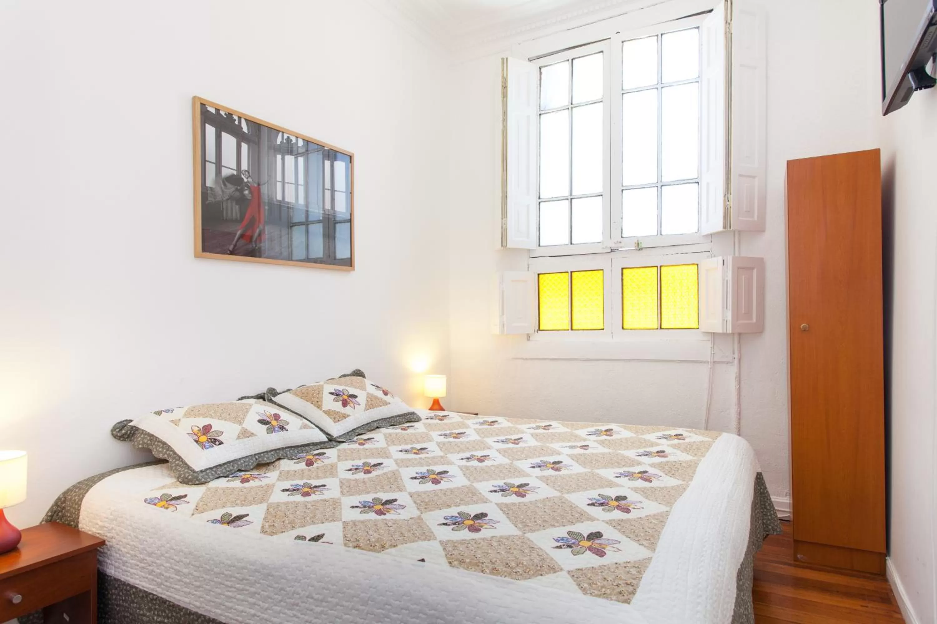 Photo of the whole room, Bed in ITALIA SUITE B&B habitaciones con baño privado y aire acondicionado