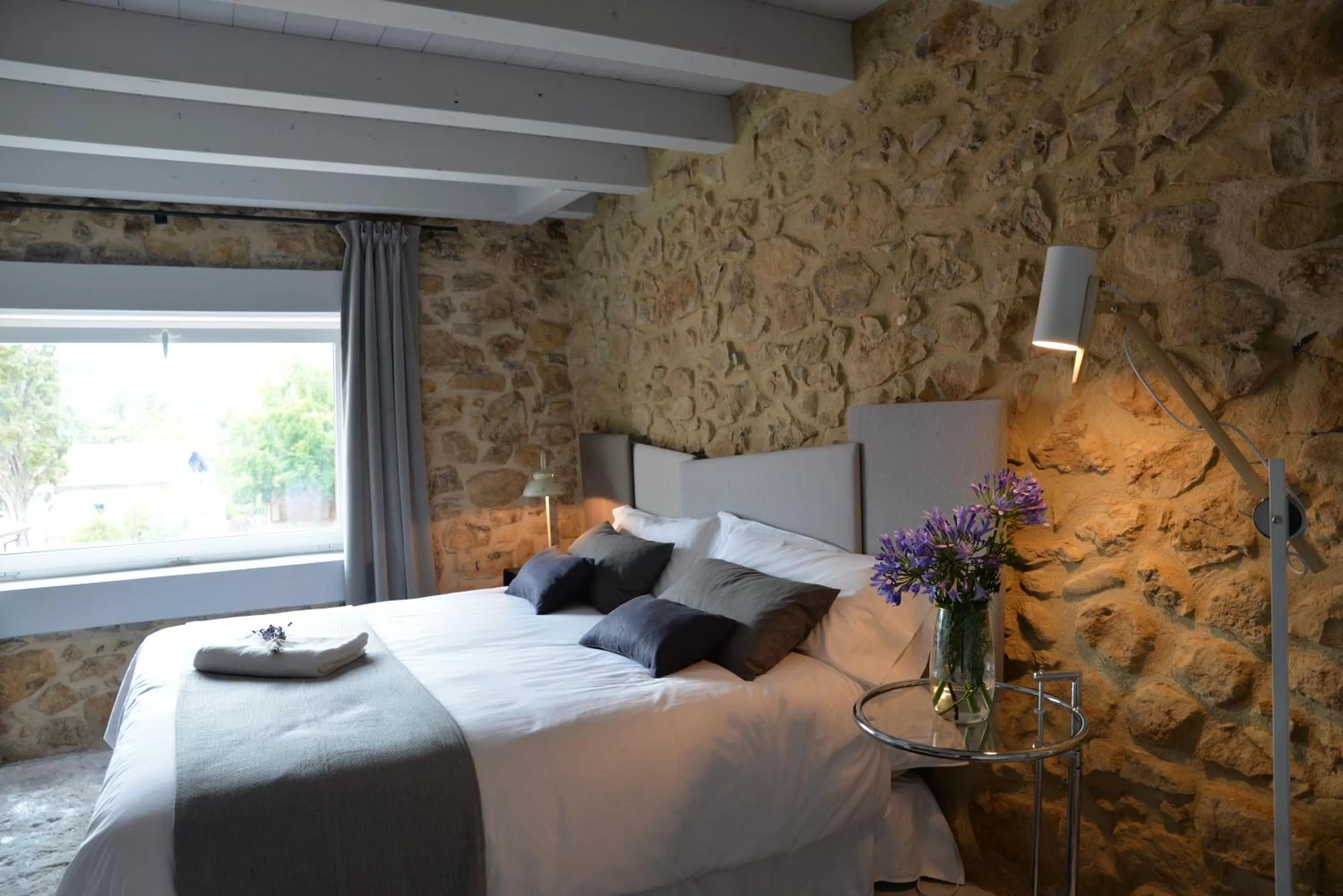 Bed in Hotel Garaiko Landetxea