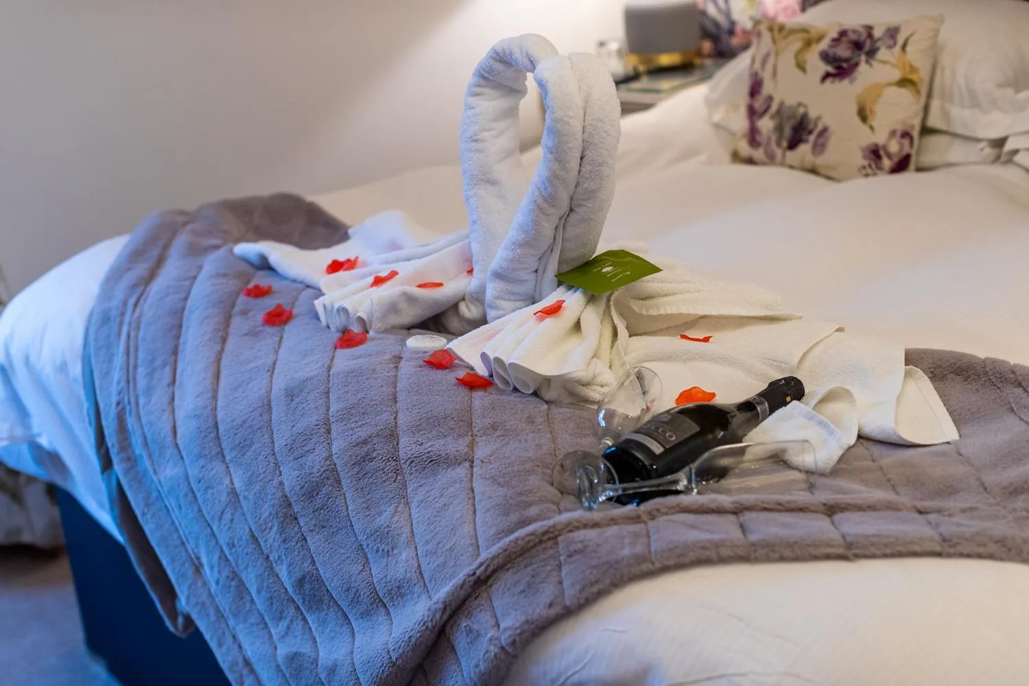 towels, Bed in Holly Lodge Guest House with FREE off site health club