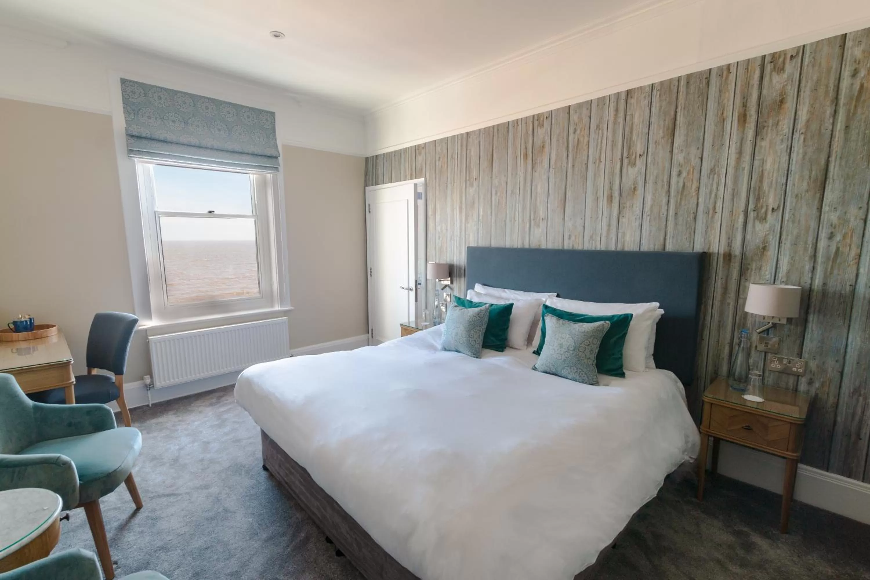 Photo of the whole room, Bed in The Brudenell