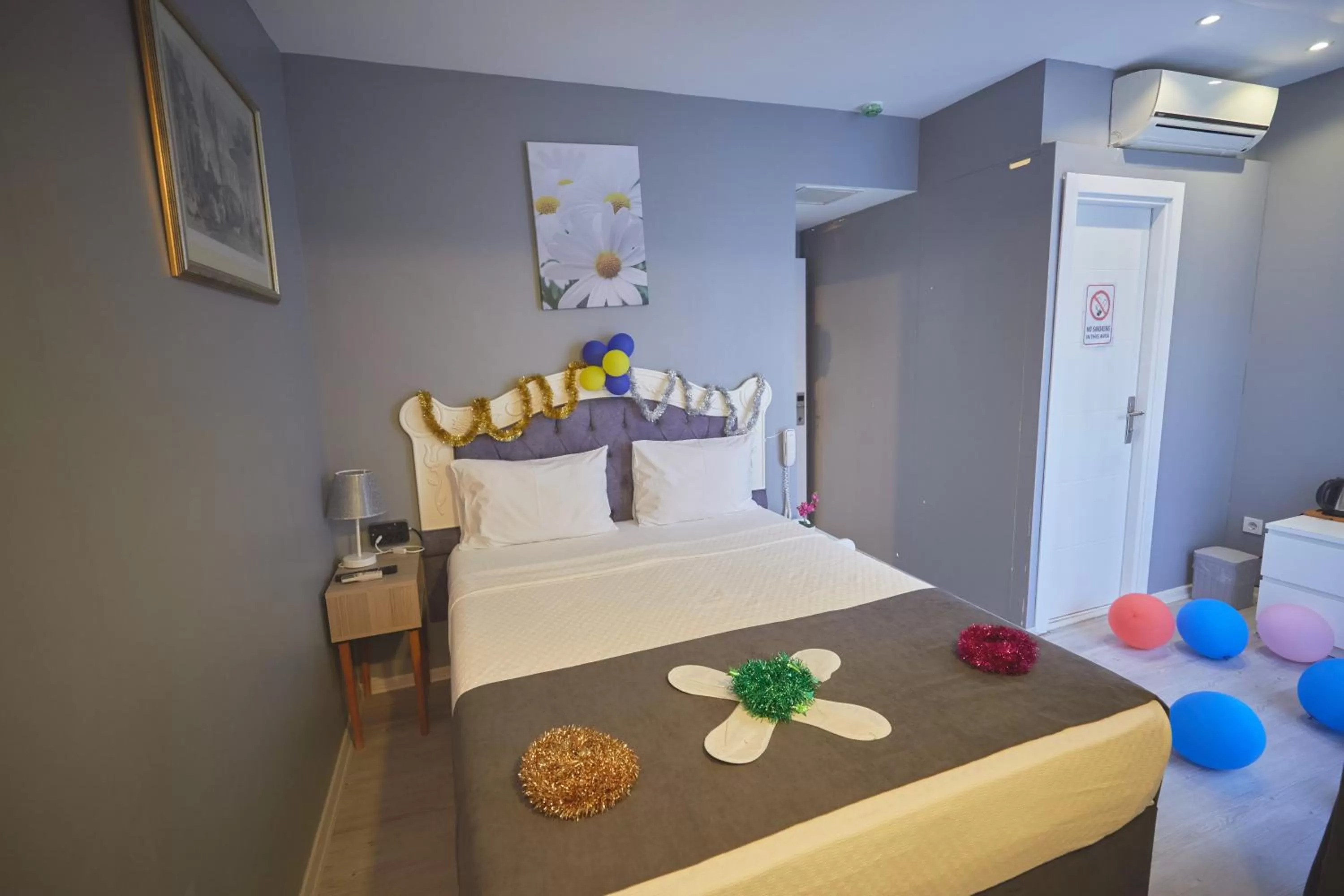 Photo of the whole room, Bed in Albatros Hagia Sophia Hotel