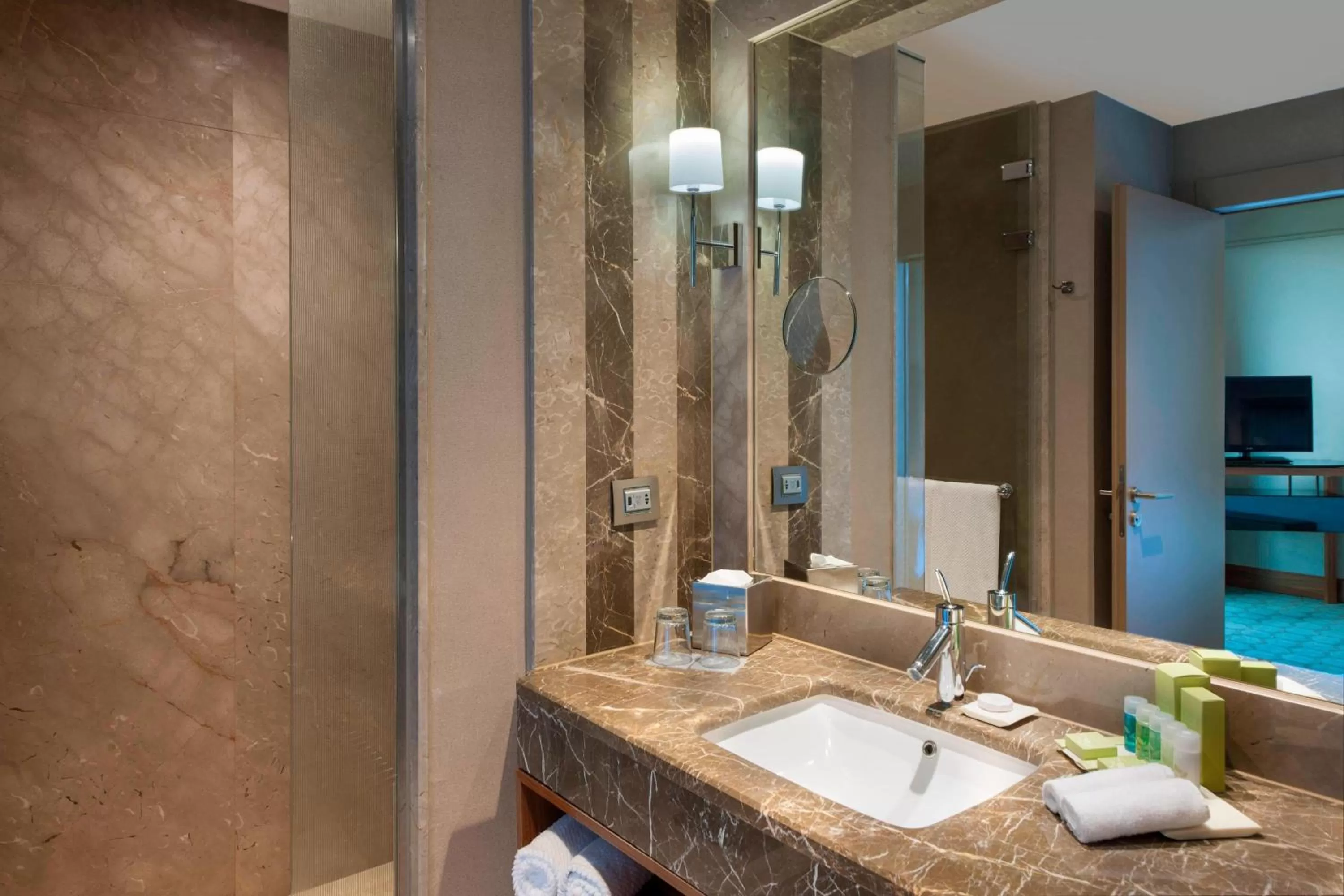 Bathroom in Renaissance Istanbul Polat Bosphorus Hotel