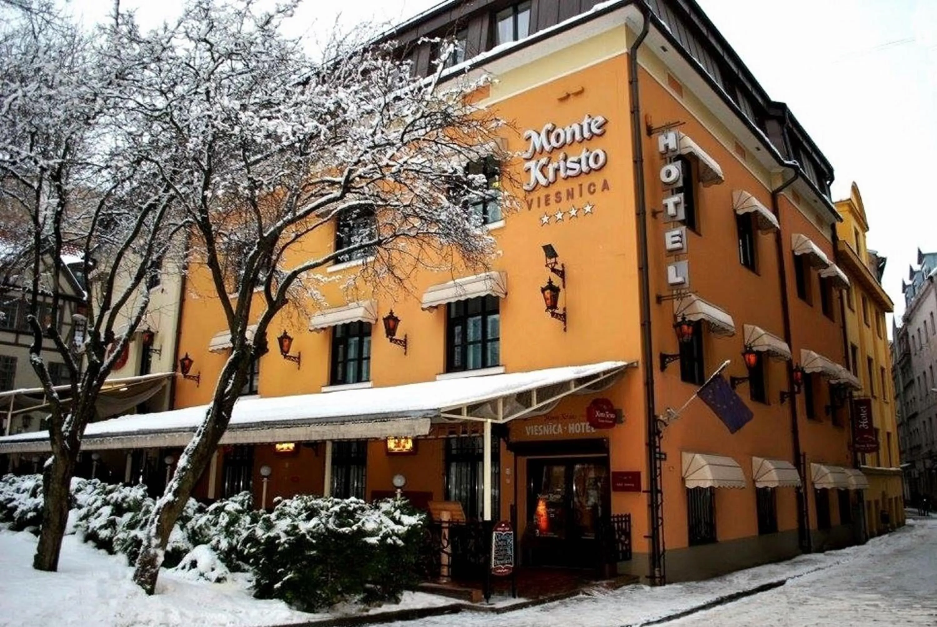 Seasons in Boutique Hotel Monte Kristo