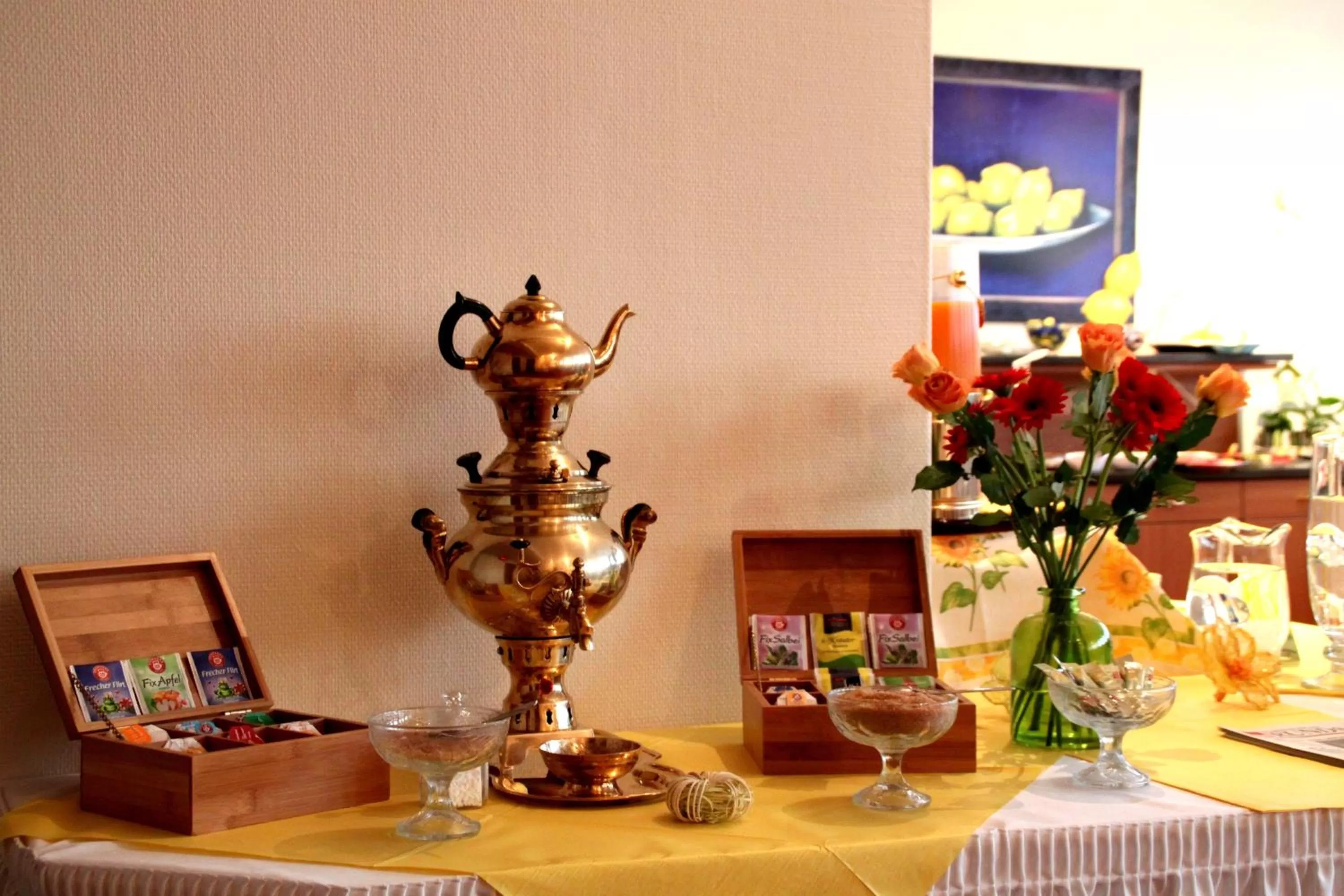 Restaurant/places to eat in City Hotel by celina