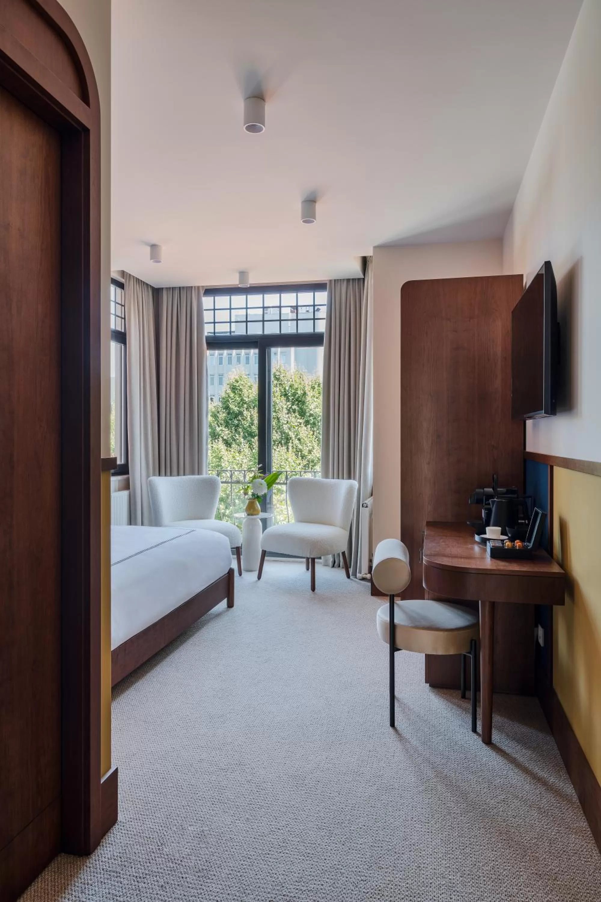 Seating area, Bed in GentleTom