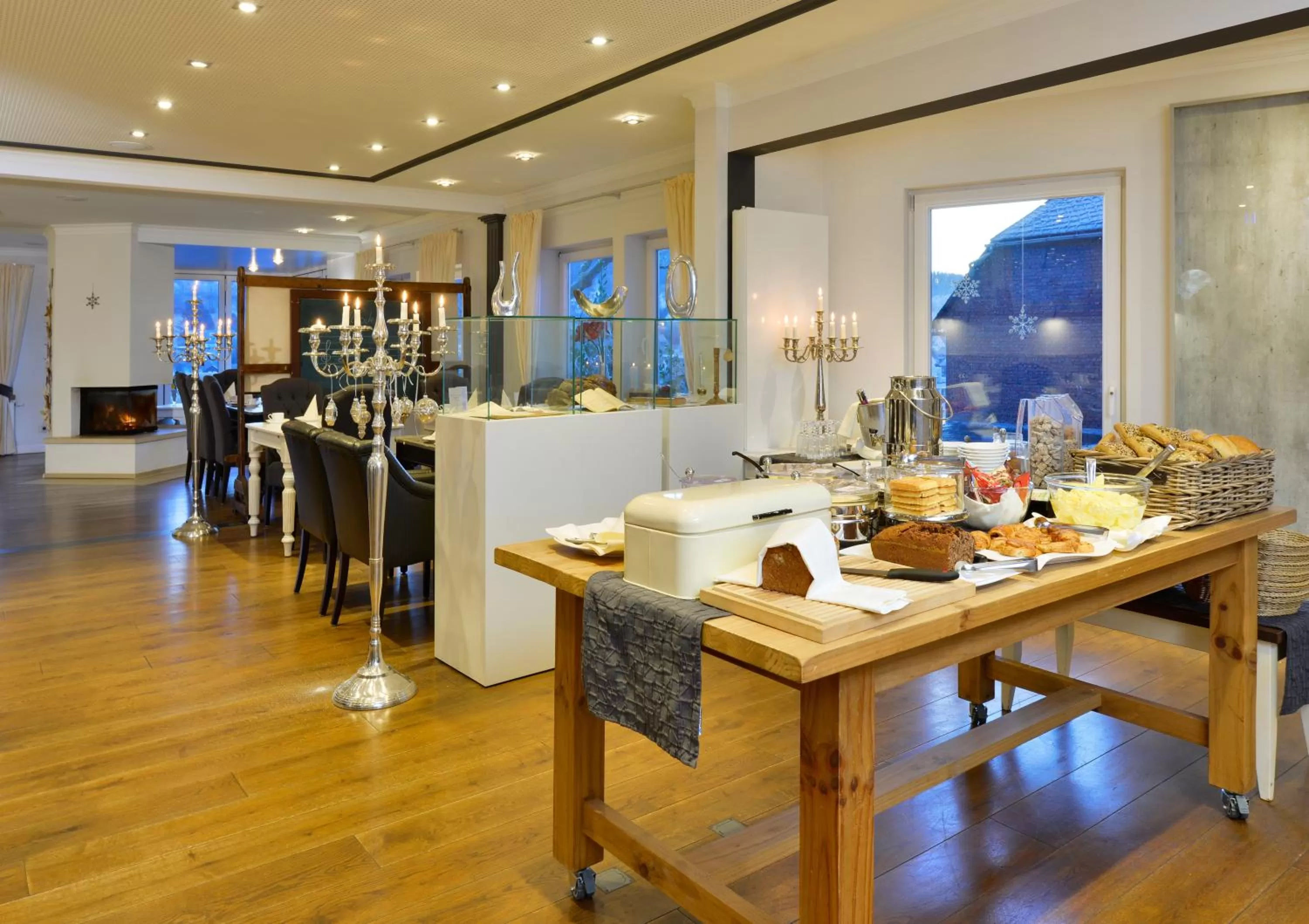 Continental breakfast in Hotel Alte Schule