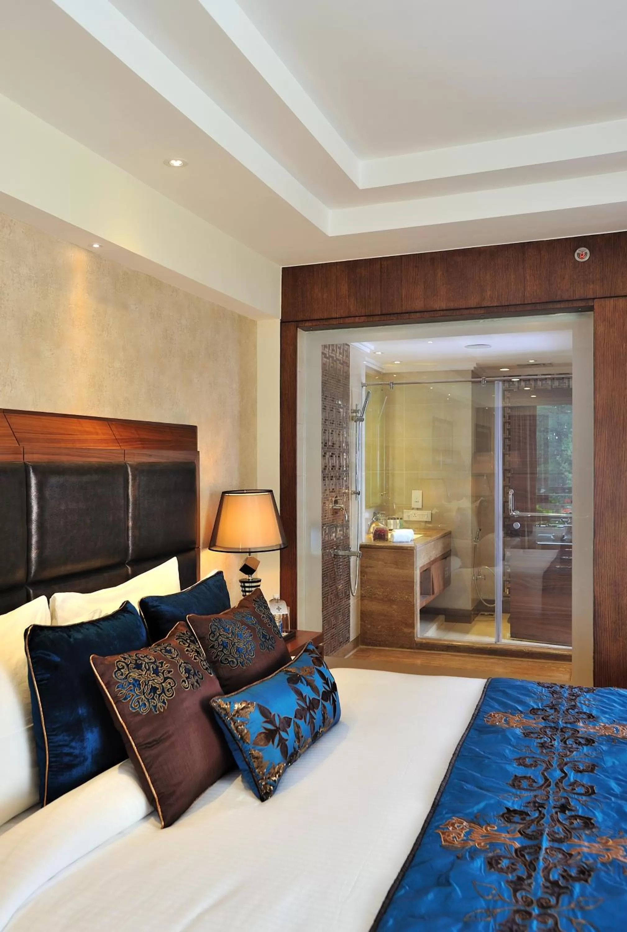 Bathroom, Bed in Marina- Shimla First Designer Boutique Hotel